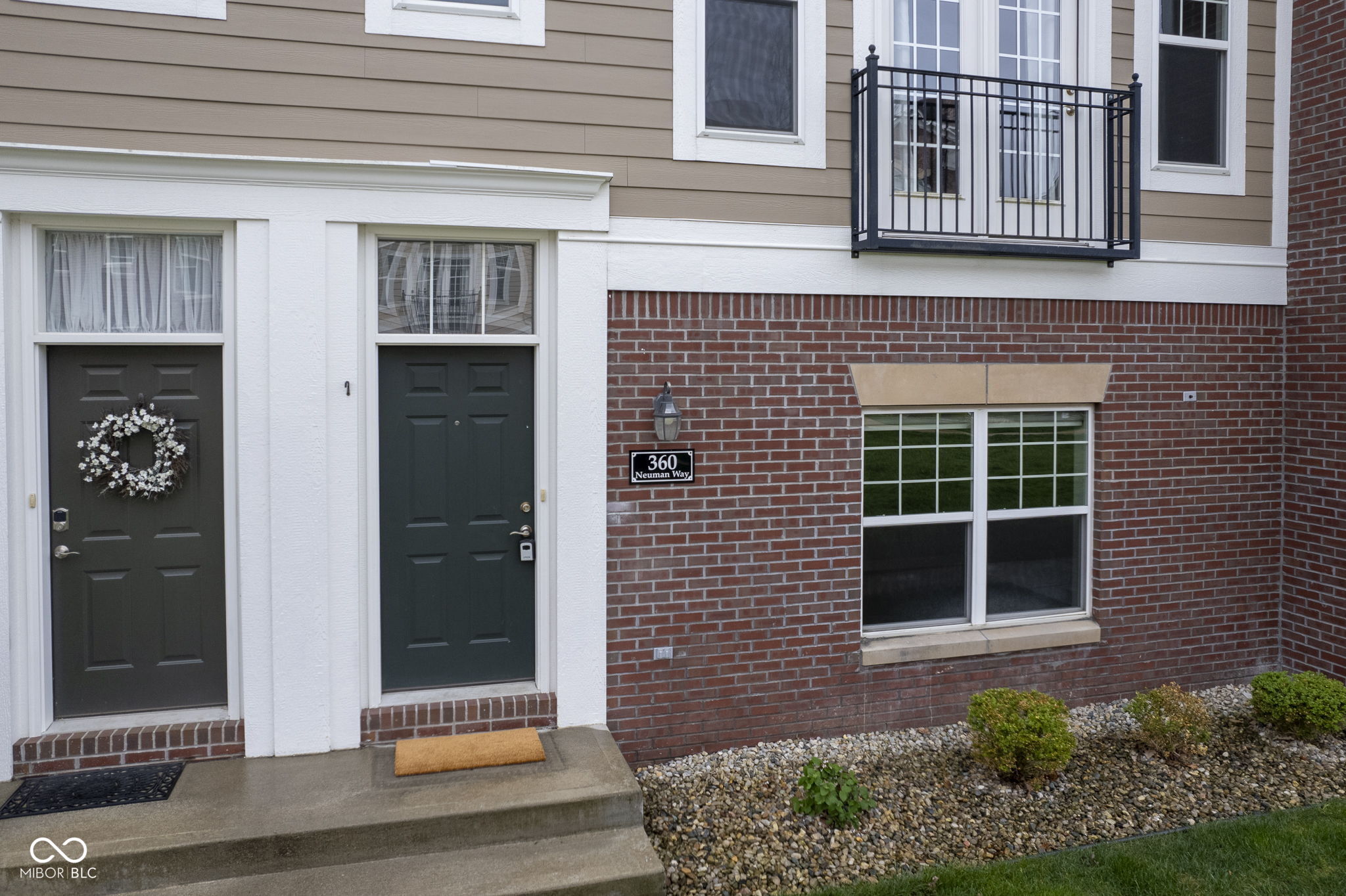 360 Neuman Way