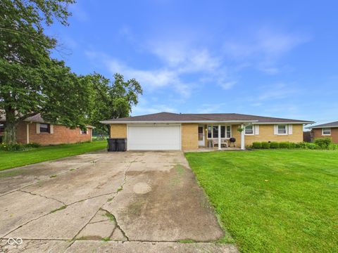 Photo of 509 Imy Lane, Anderson, IN 46013 (MLS # 22109876)