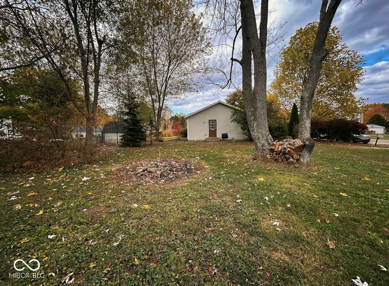 3758 S Walter Avenue