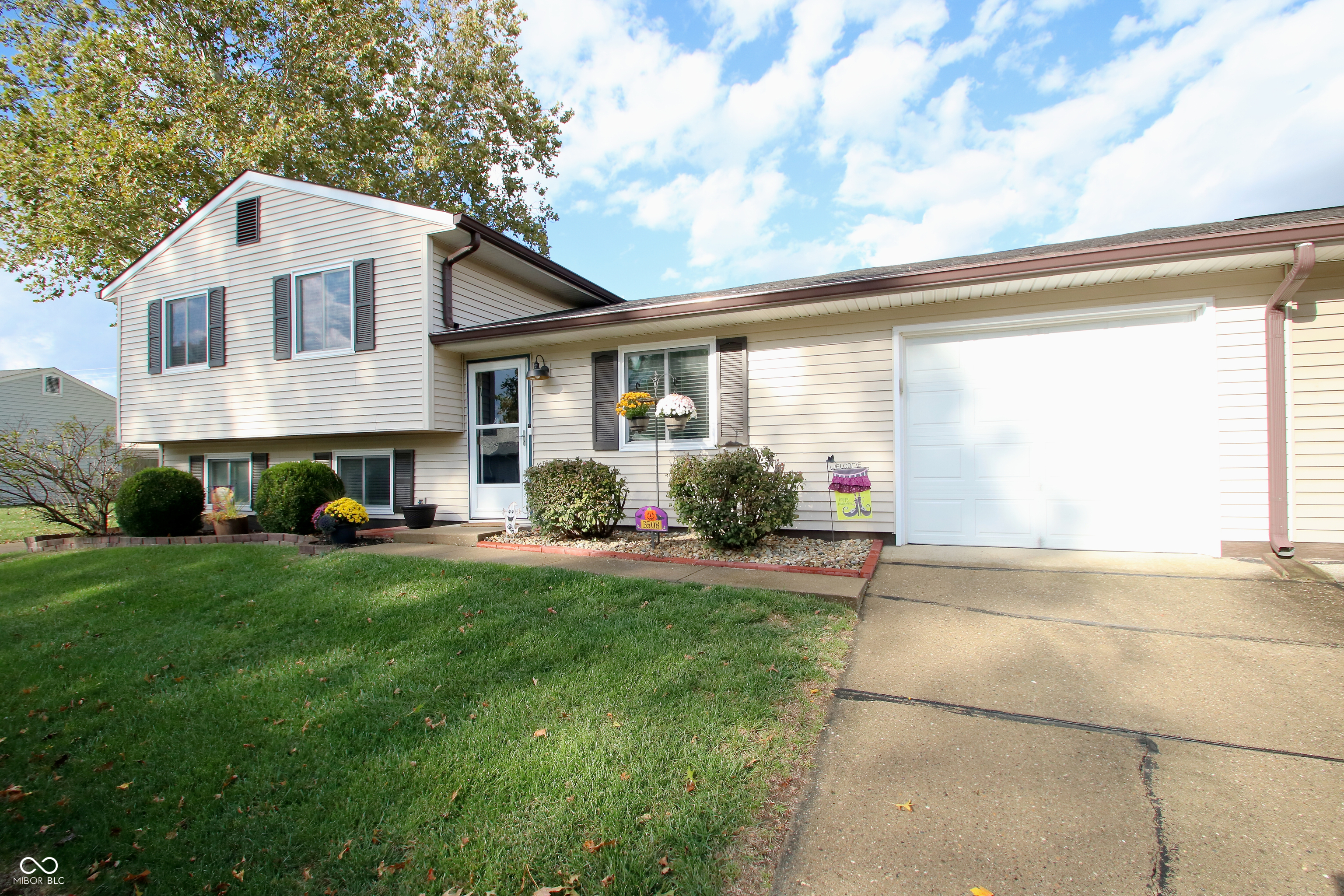 3508 Winchester Drive