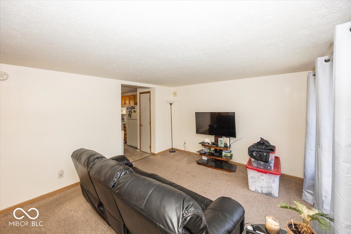 764 768 Kara Court
