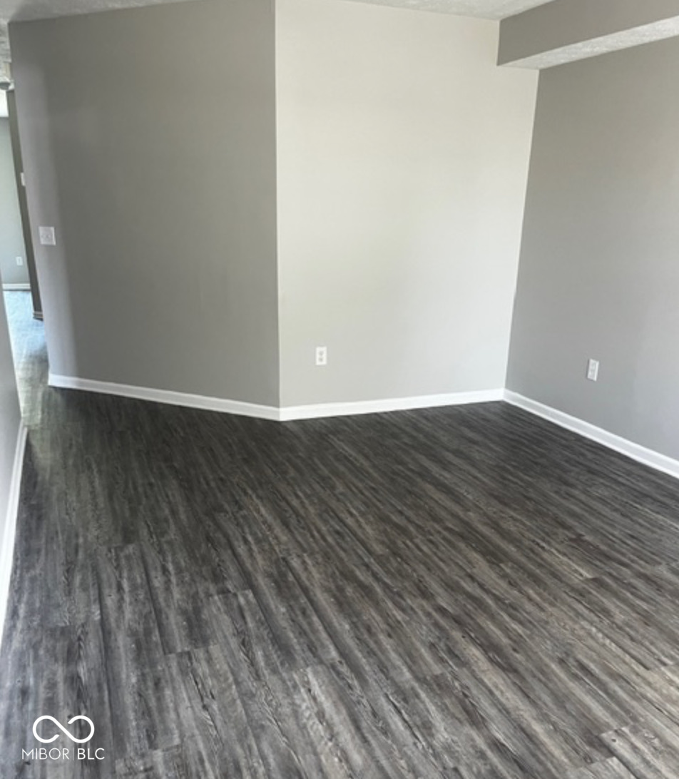 7744 Serene Stream Way