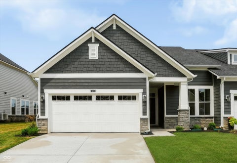 Photo of 18412 Depoe Lane, Westfield, IN 46074 (MLS # 22107301)