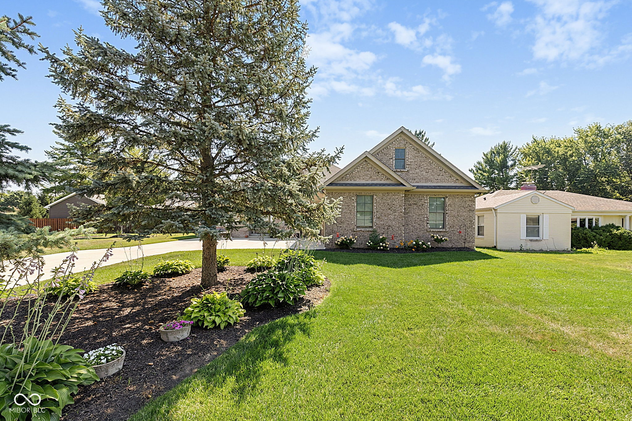 2309 Elmwood Drive