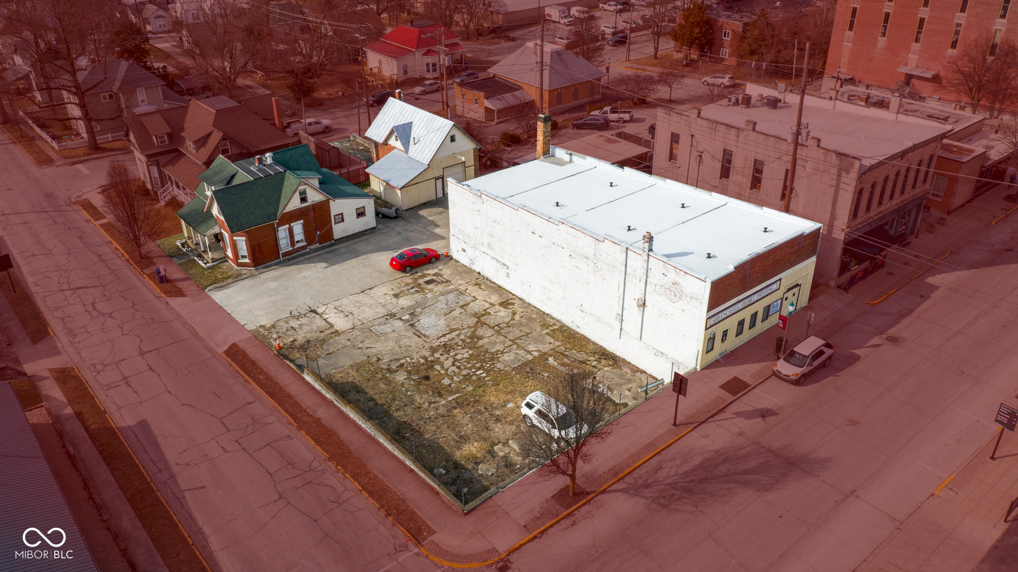 Photos shows both properties available for purchase. See additional listing.