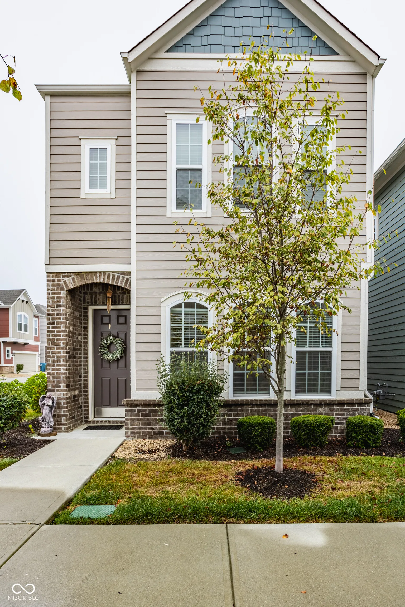 Fishers, Indiana 46037, United States, 4 Bedrooms Bedrooms, ,4 BathroomsBathrooms,Residential,Active,219328