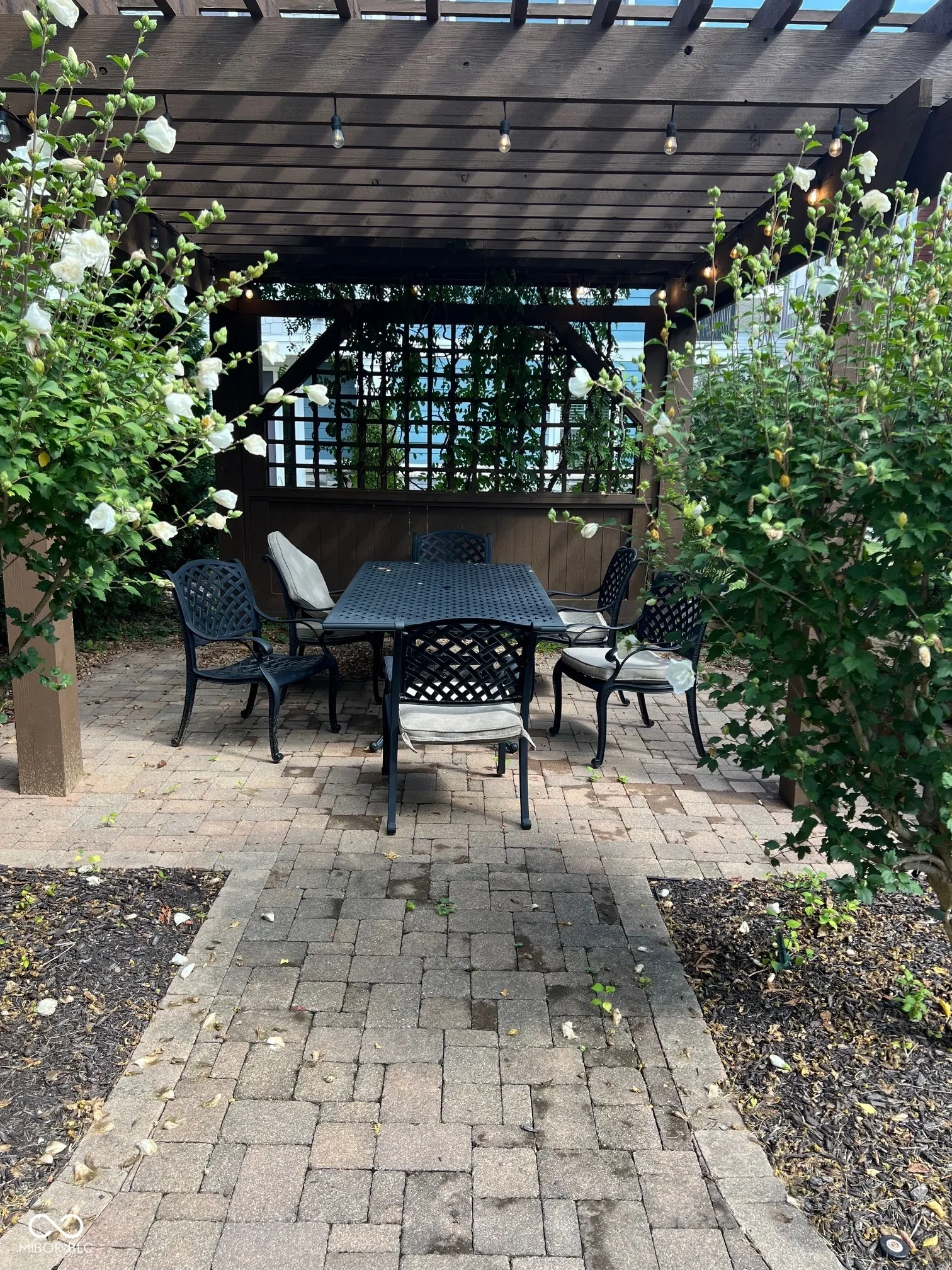 Fishers, Indiana 46037, United States, 4 Bedrooms Bedrooms, ,4 BathroomsBathrooms,Residential,Active,219328