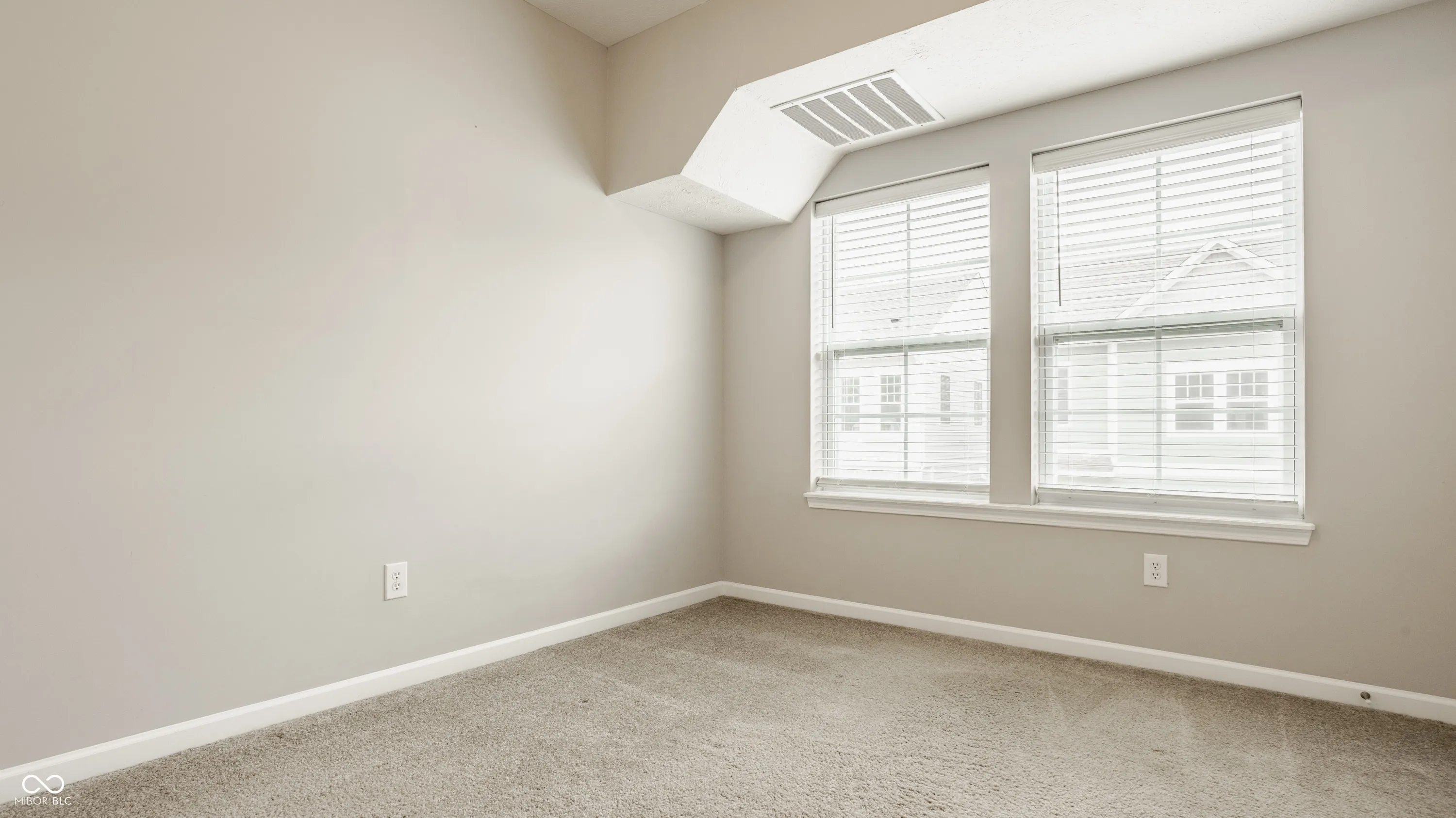 Fishers, Indiana 46037, United States, 4 Bedrooms Bedrooms, ,4 BathroomsBathrooms,Residential,Active,219328