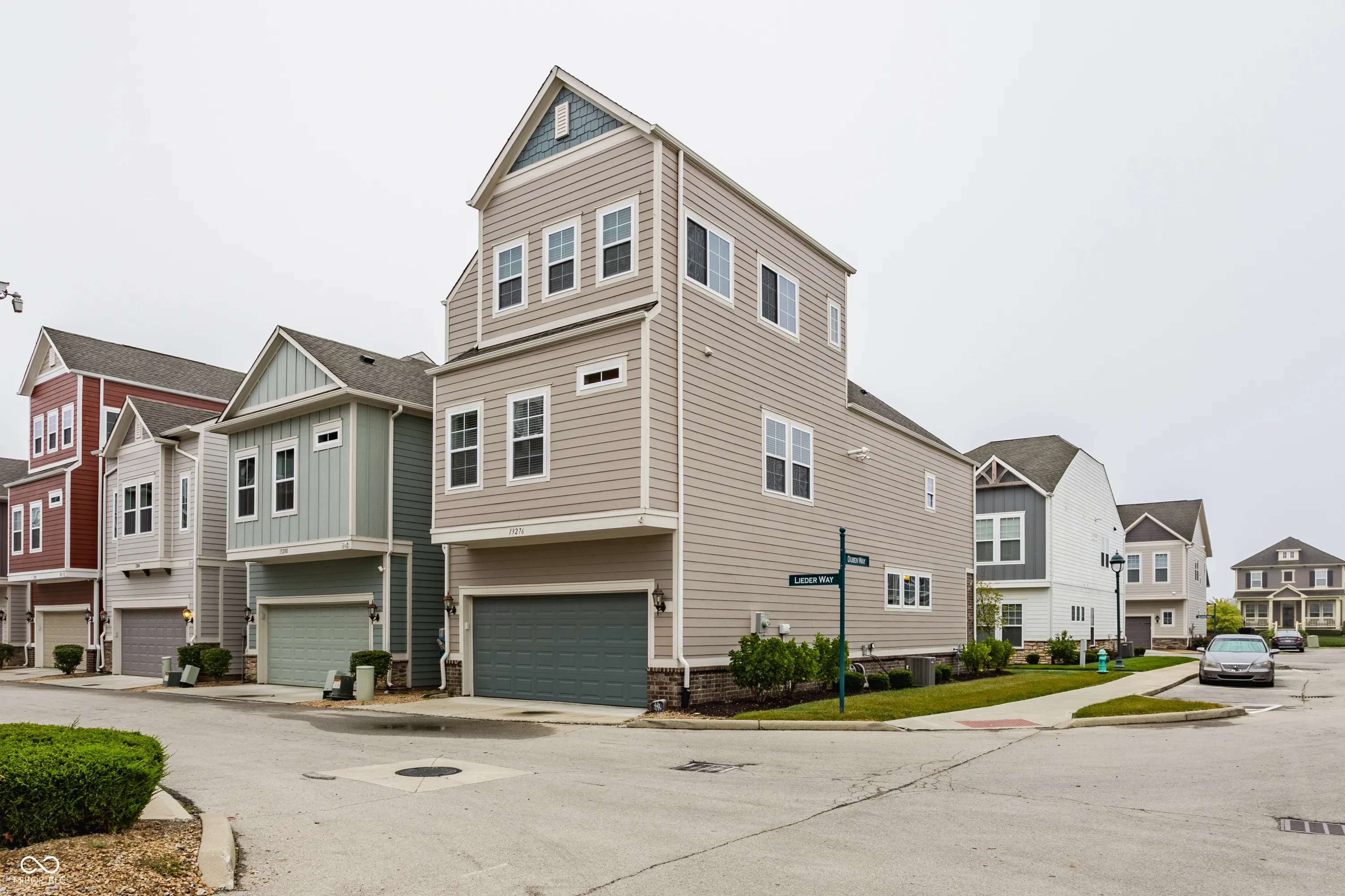 Fishers, Indiana 46037, United States, 4 Bedrooms Bedrooms, ,4 BathroomsBathrooms,Residential,Active,219328