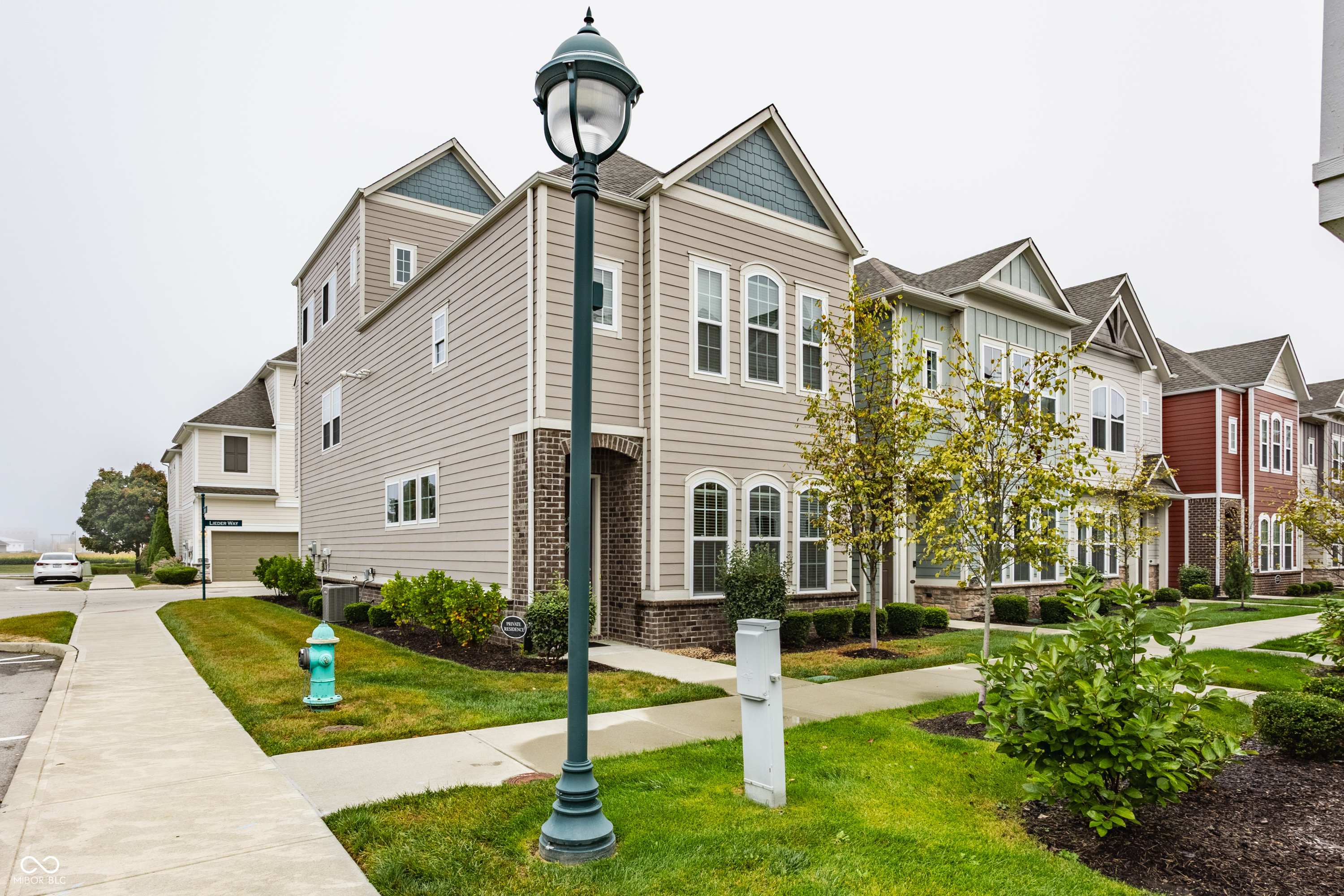 Photo 1 of 36 — 13276 E Lieder Way, Fishers, IN 46037