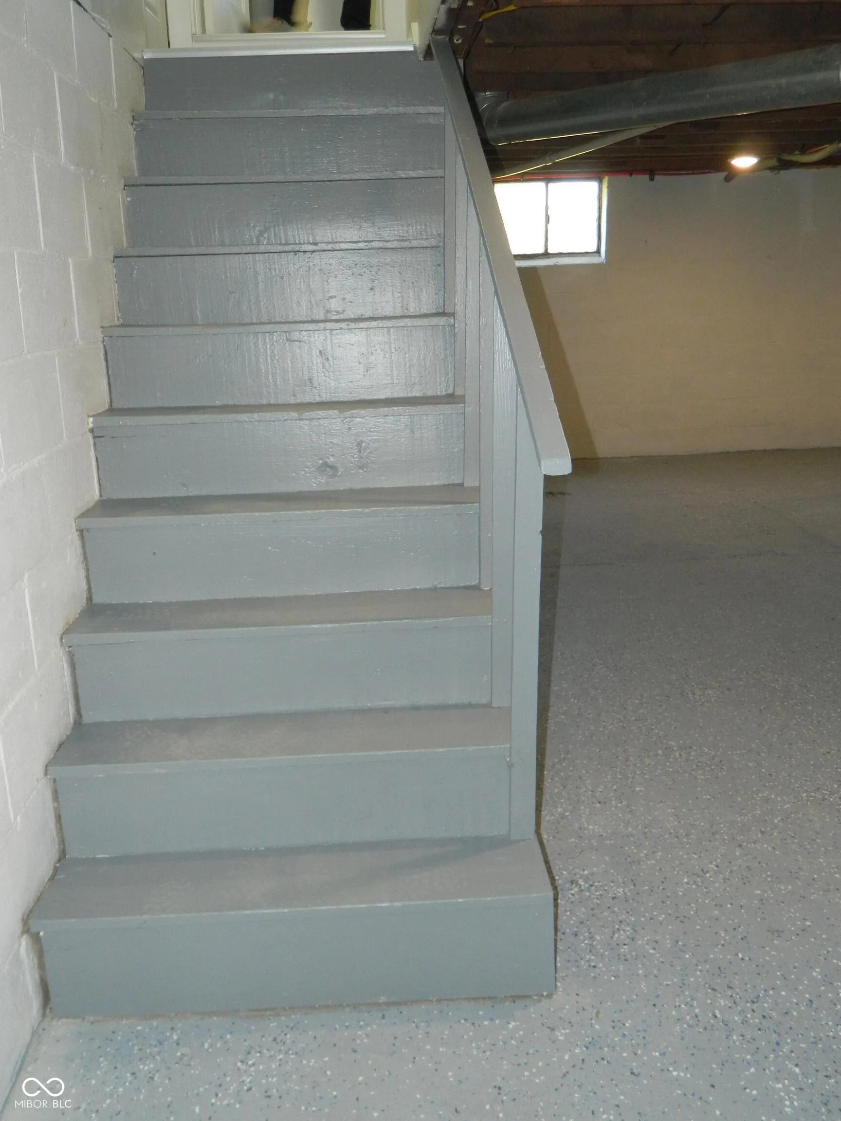 Seymour, Indiana 47274, United States, 2 Bedrooms Bedrooms, ,1 BathroomBathrooms,Residential,Active,237311