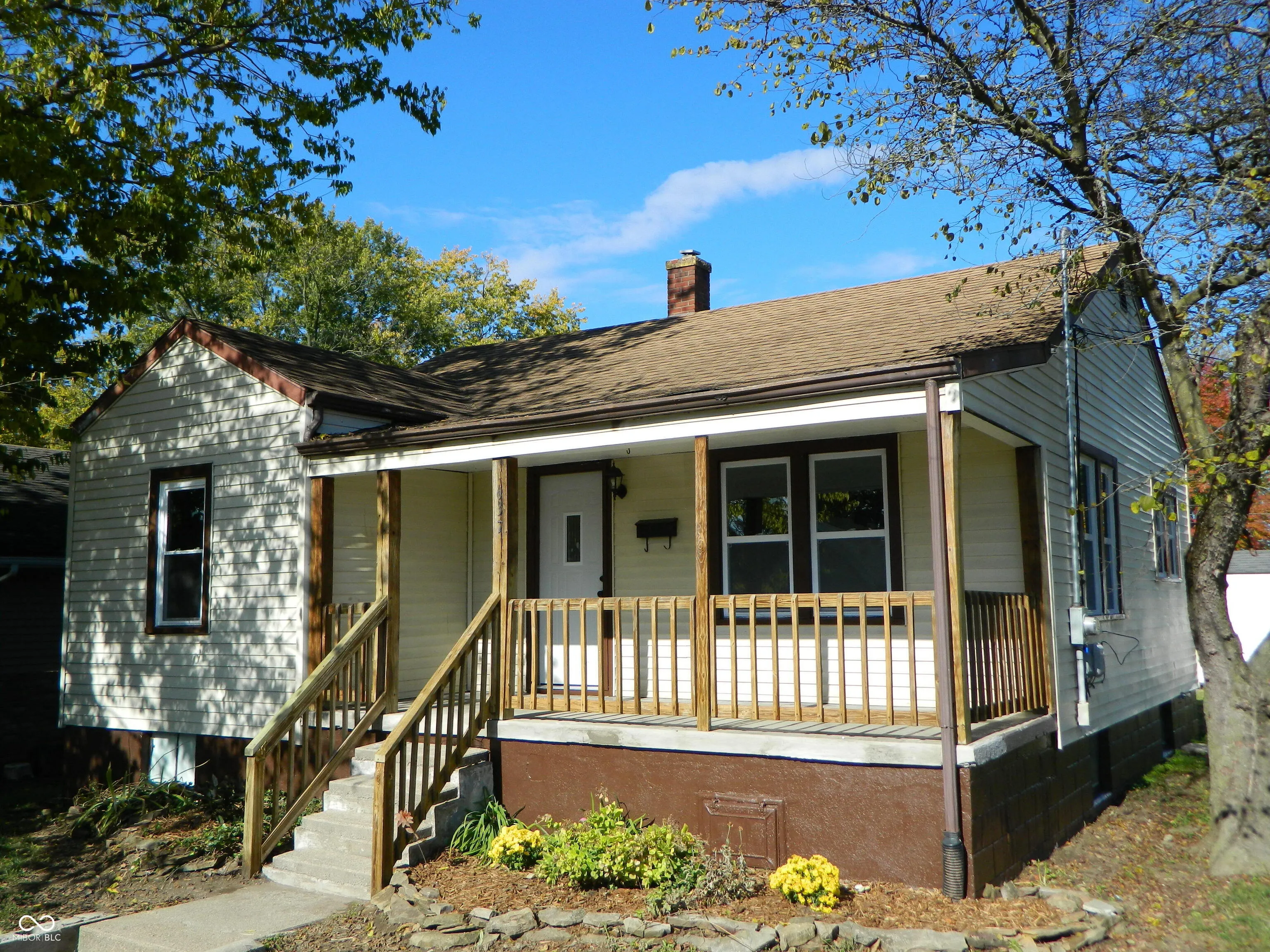 Seymour, Indiana 47274, United States, 2 Bedrooms Bedrooms, ,1 BathroomBathrooms,Residential,Active,237311