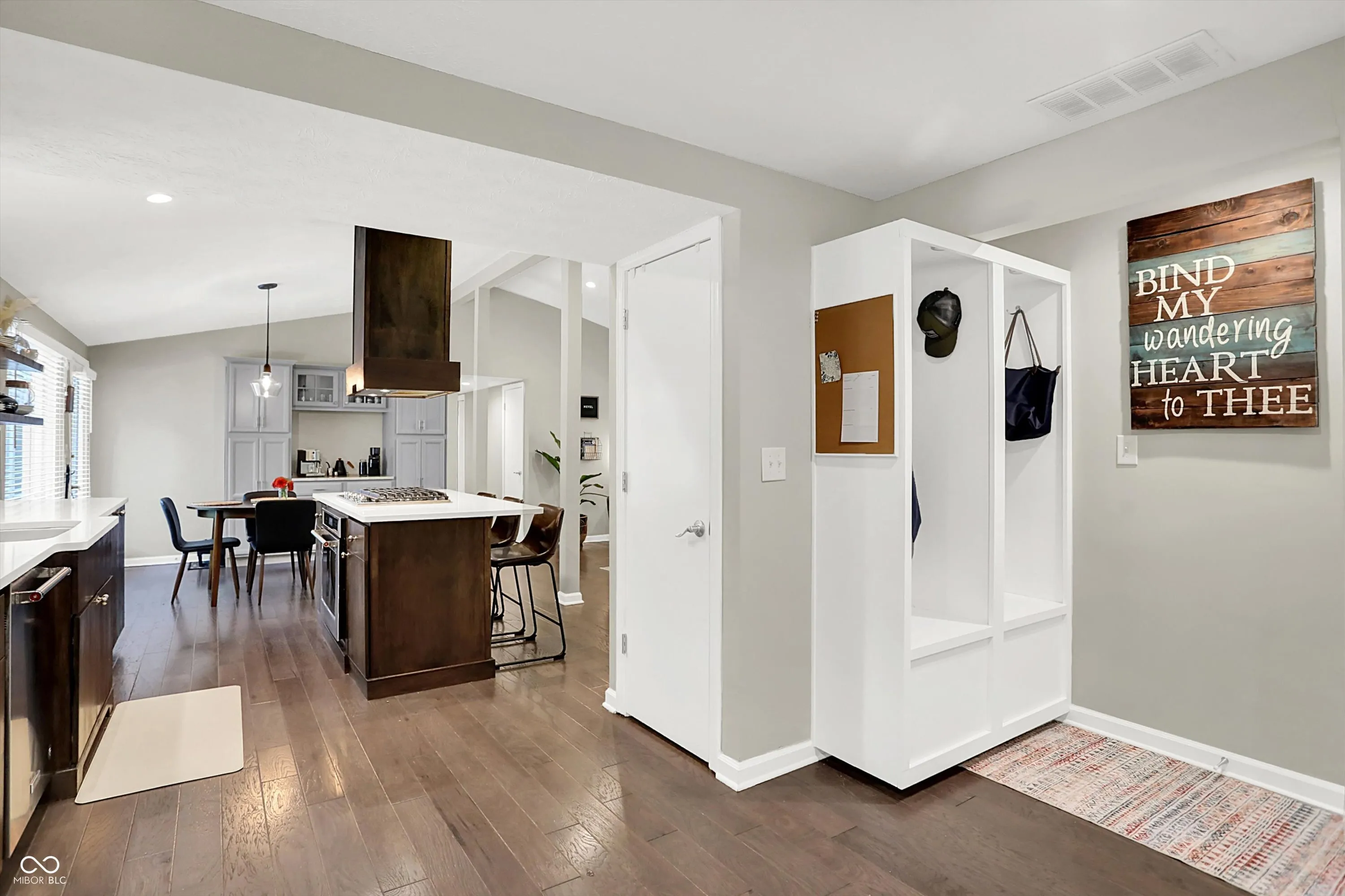 Carmel, Indiana 46032, United States, 3 Bedrooms Bedrooms, ,2 BathroomsBathrooms,Residential,Active,220424