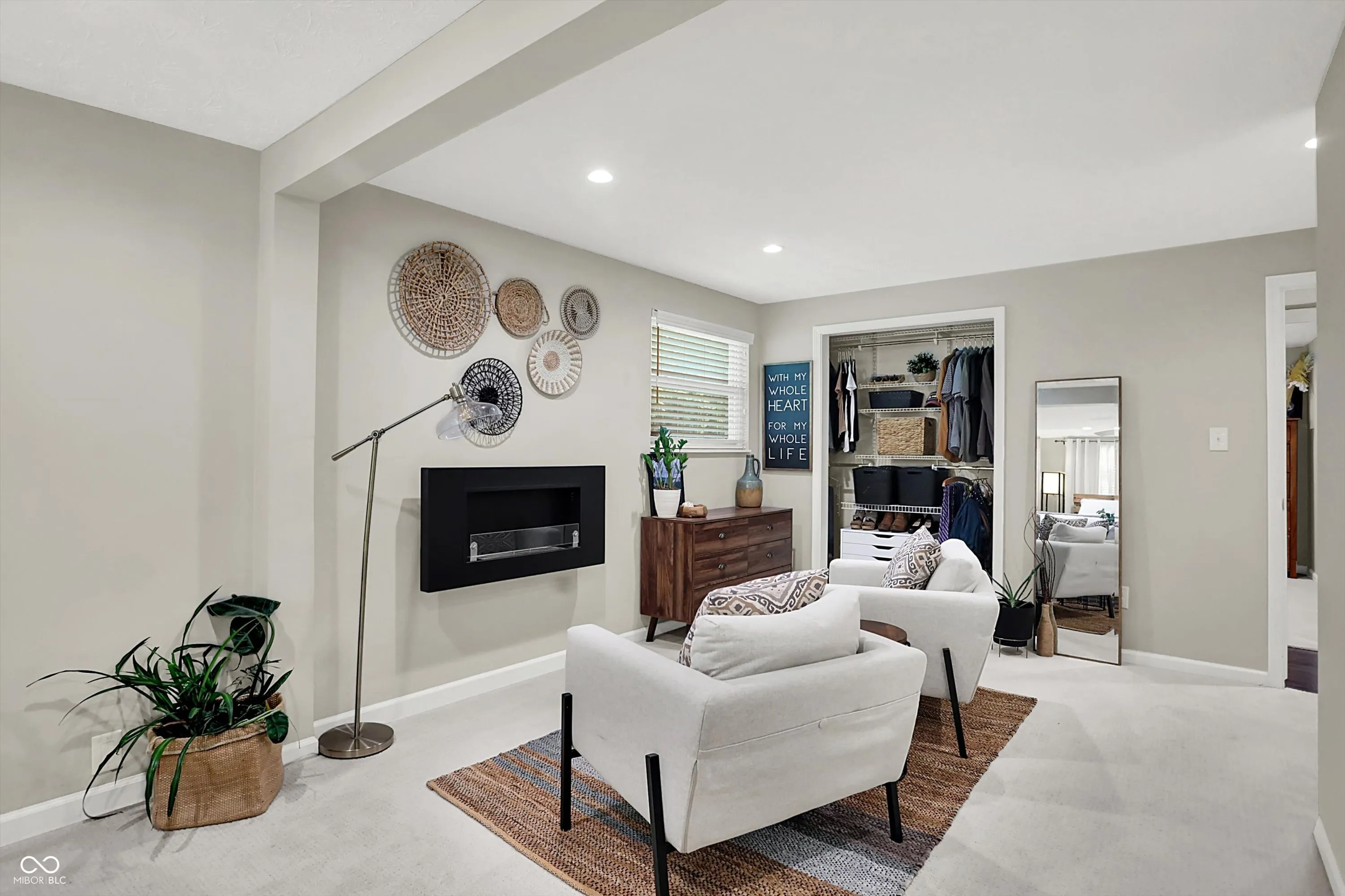 Carmel, Indiana 46032, United States, 3 Bedrooms Bedrooms, ,2 BathroomsBathrooms,Residential,Active,220424