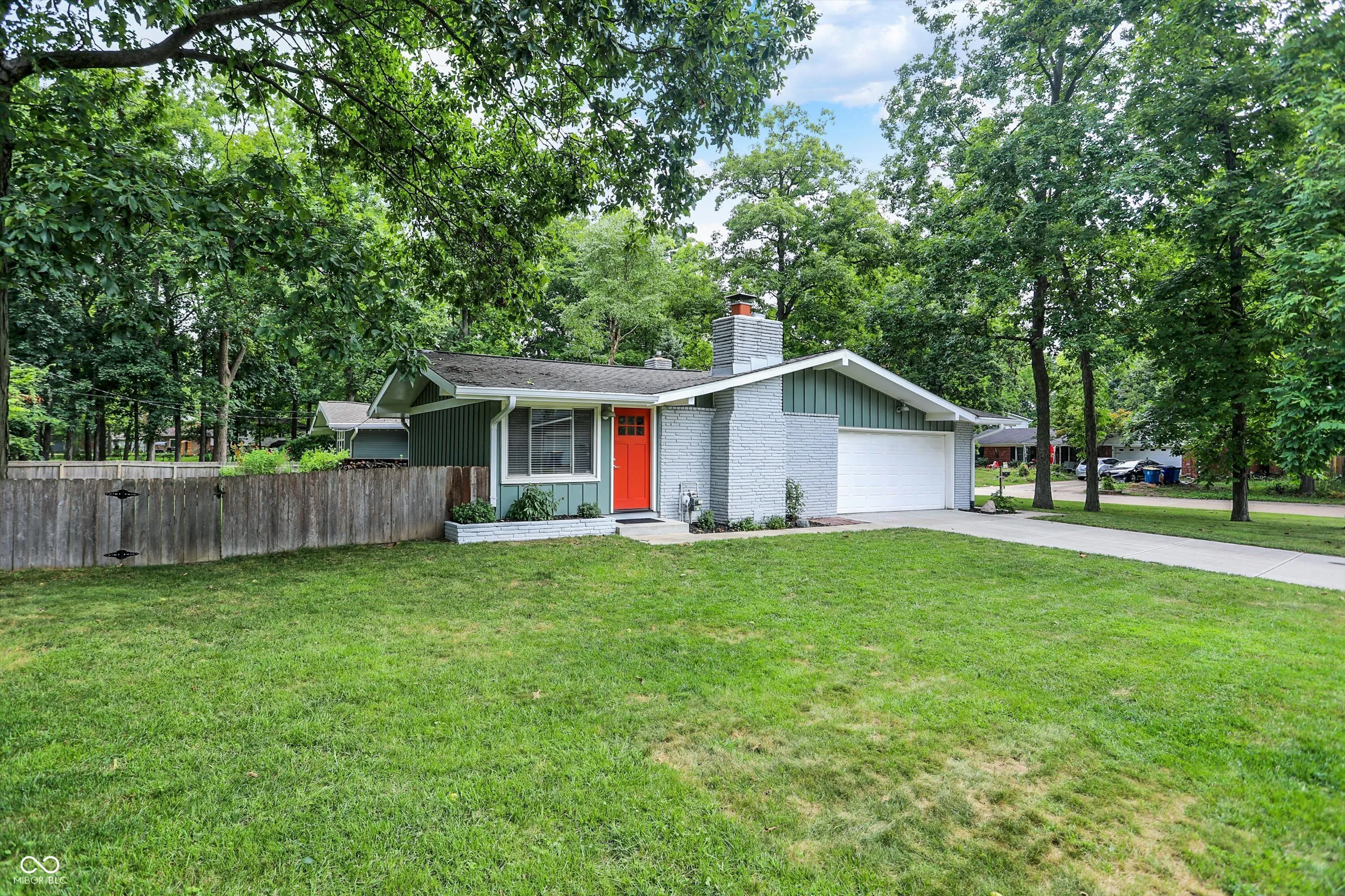 Carmel, Indiana 46032, United States, 3 Bedrooms Bedrooms, ,2 BathroomsBathrooms,Residential,Active,220424