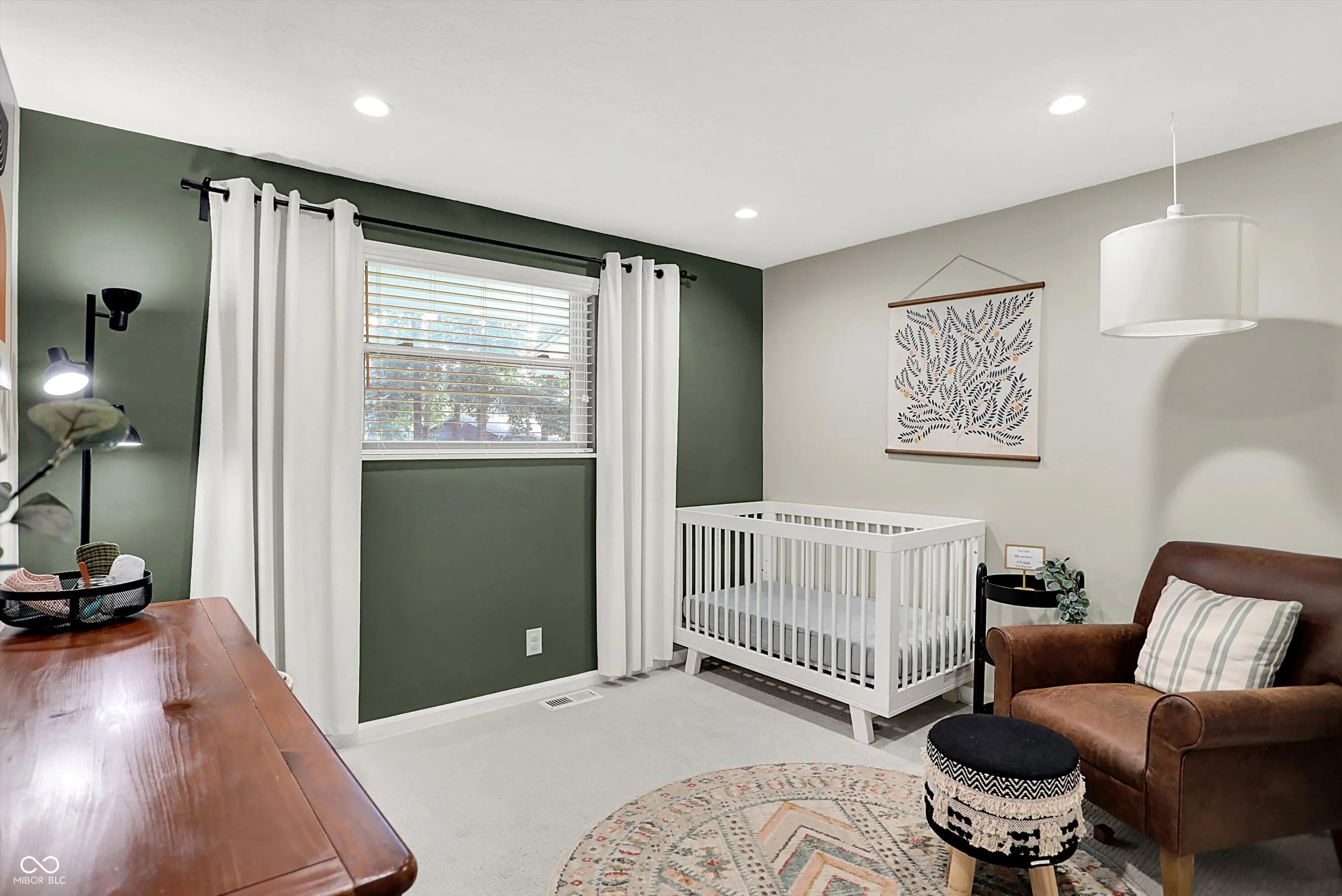 Carmel, Indiana 46032, United States, 3 Bedrooms Bedrooms, ,2 BathroomsBathrooms,Residential,Active,220424