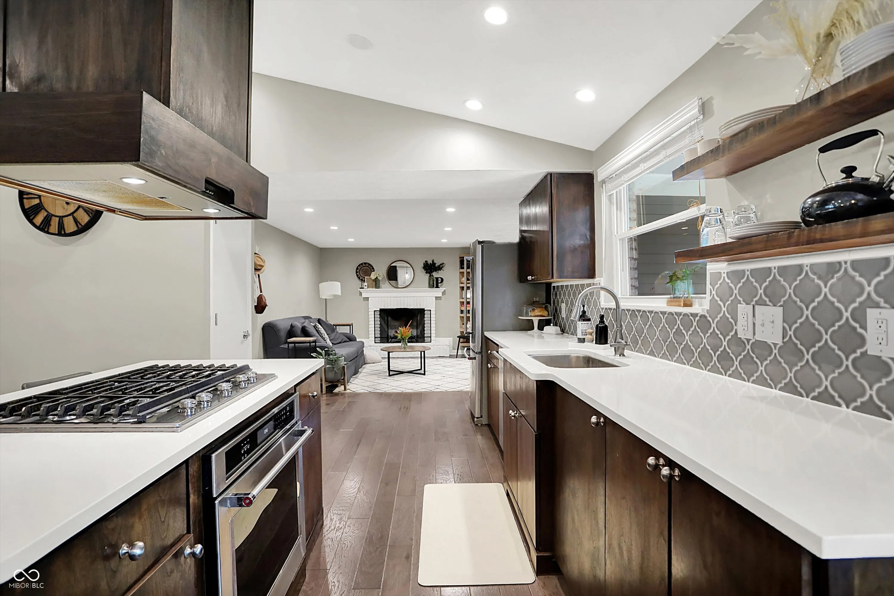 Carmel, Indiana 46032, United States, 3 Bedrooms Bedrooms, ,2 BathroomsBathrooms,Residential,Active,220424