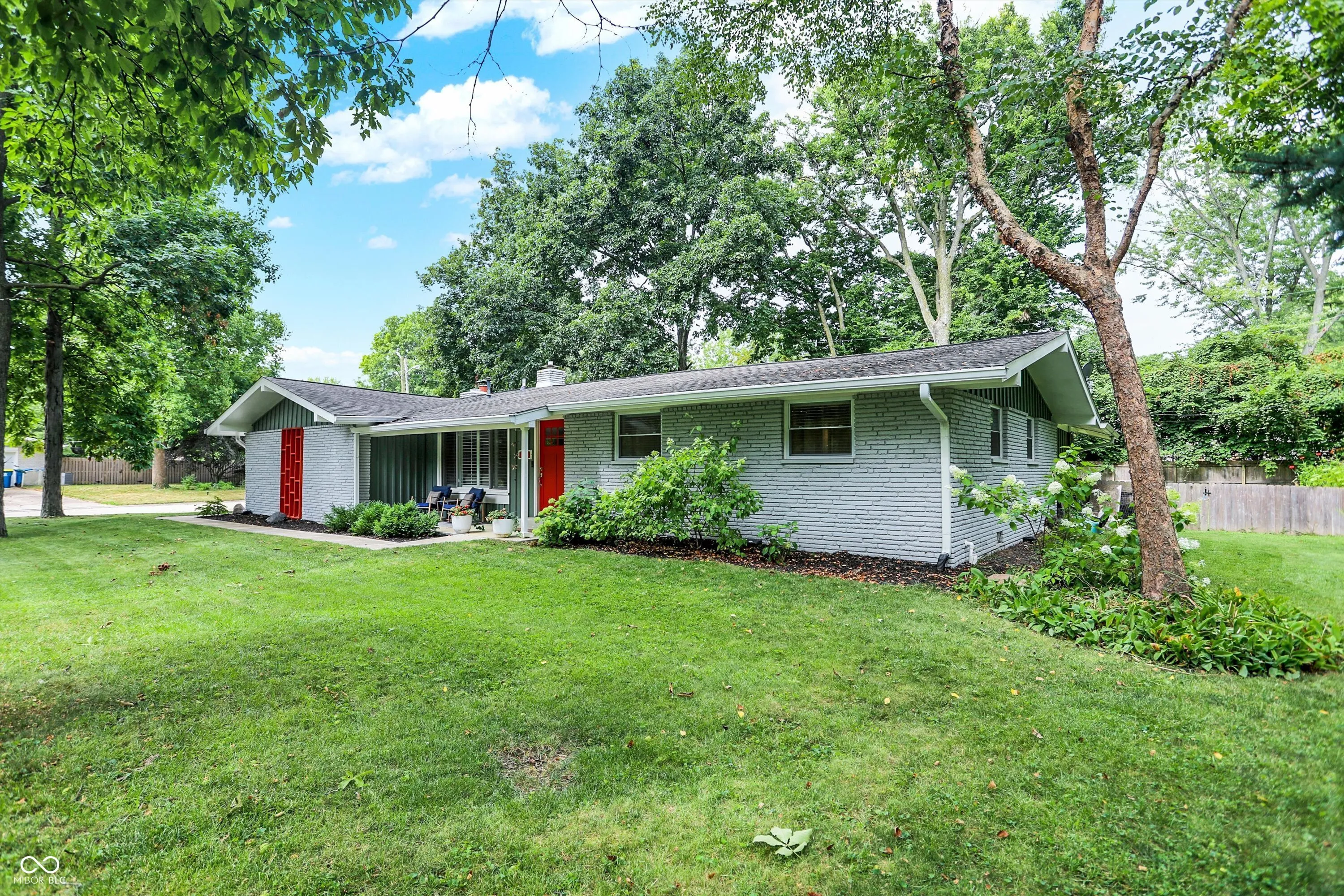 Carmel, Indiana 46032, United States, 3 Bedrooms Bedrooms, ,2 BathroomsBathrooms,Residential,Active,220424