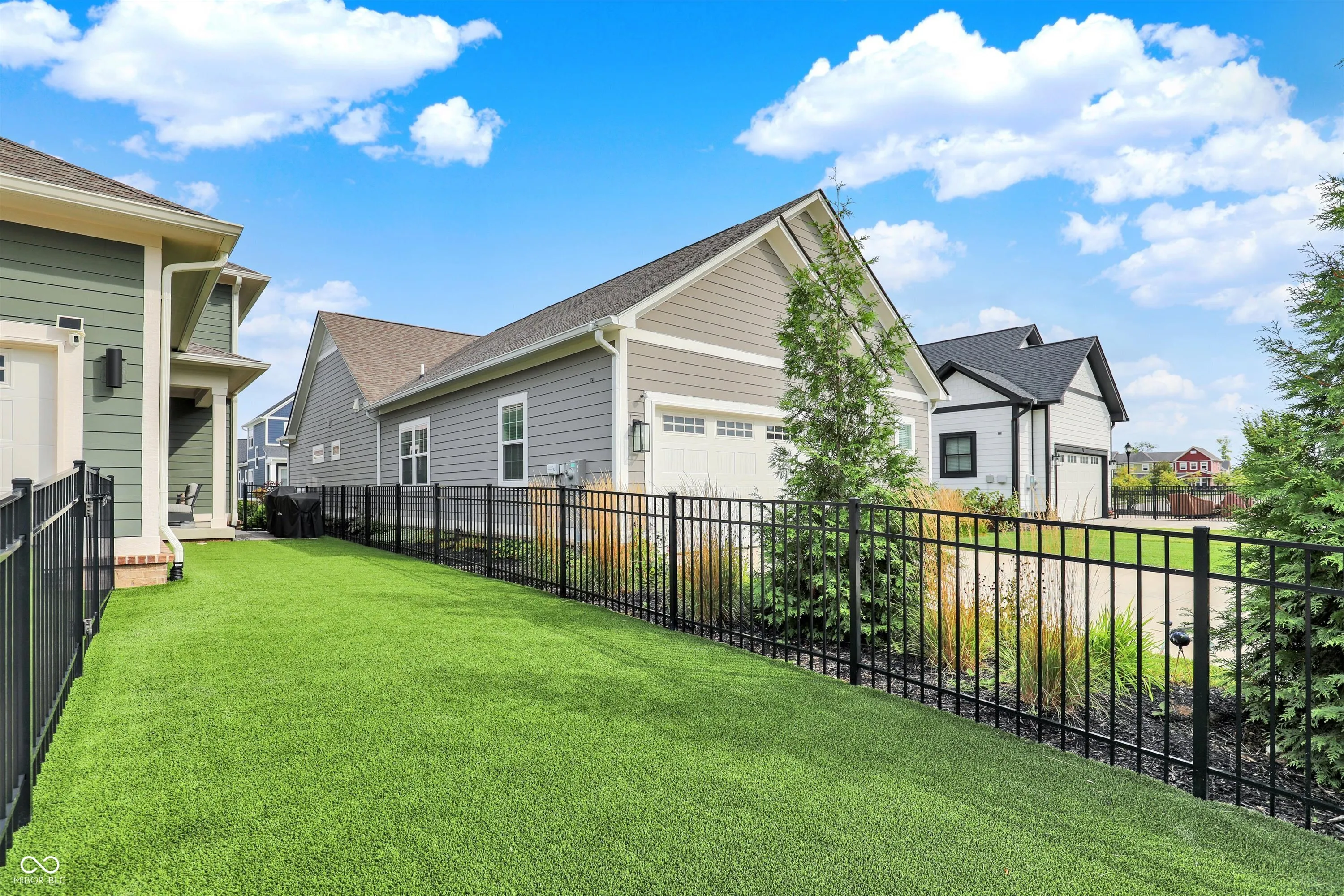 Carmel, Indiana 46280, United States, 3 Bedrooms Bedrooms, ,3 BathroomsBathrooms,Residential,Active,222066