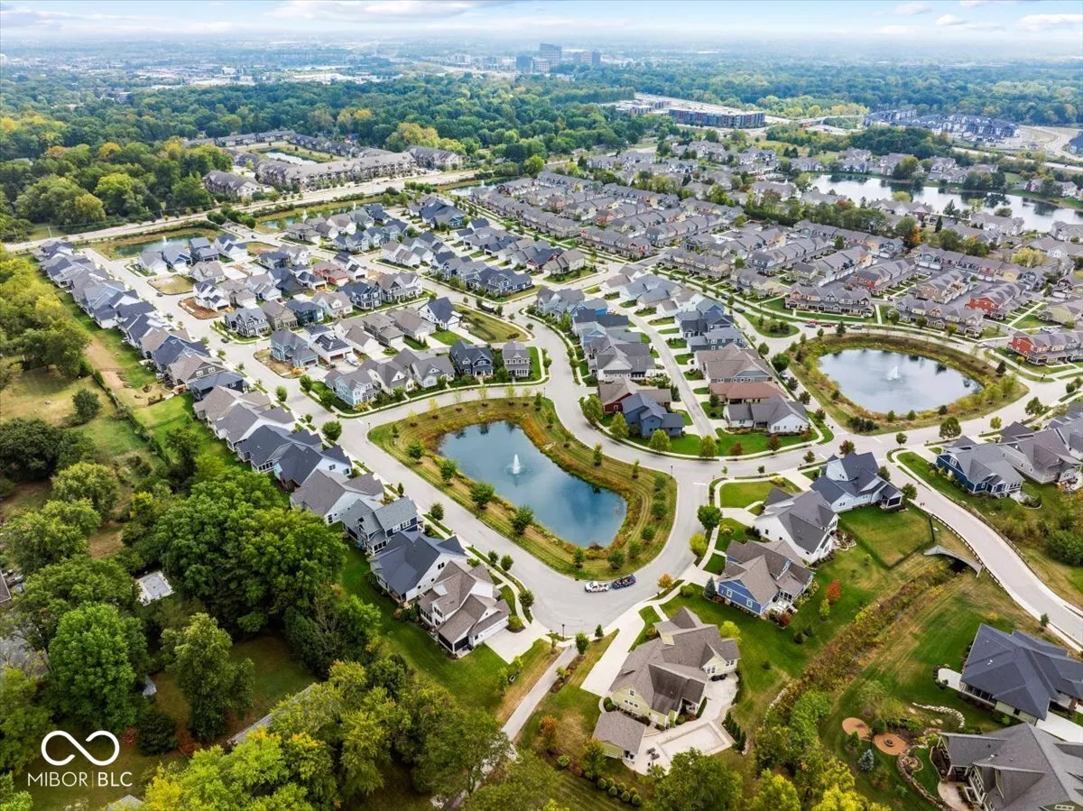 Carmel, Indiana 46280, United States, 3 Bedrooms Bedrooms, ,3 BathroomsBathrooms,Residential,Active,222066