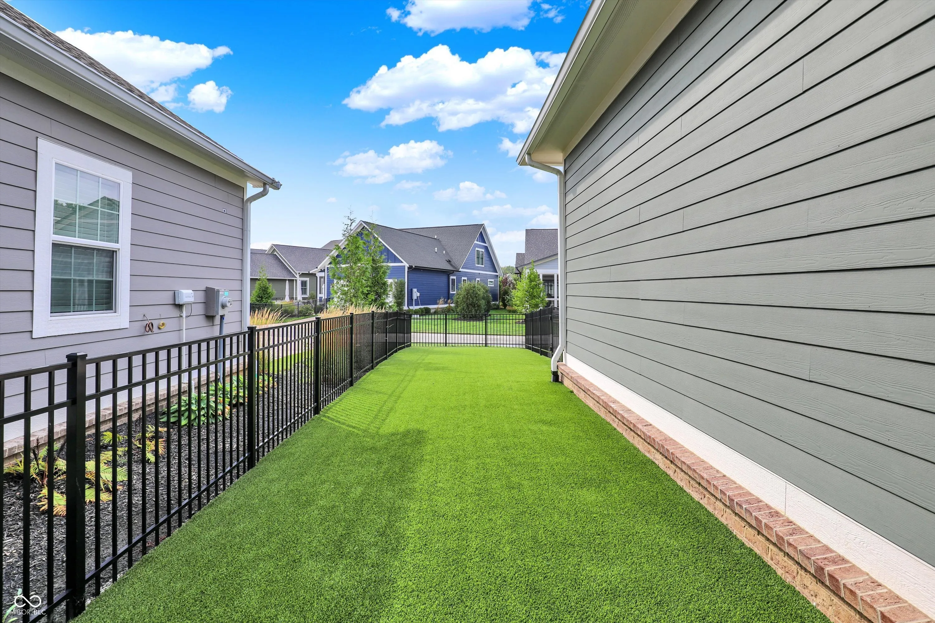 Carmel, Indiana 46280, United States, 3 Bedrooms Bedrooms, ,3 BathroomsBathrooms,Residential,Active,222066