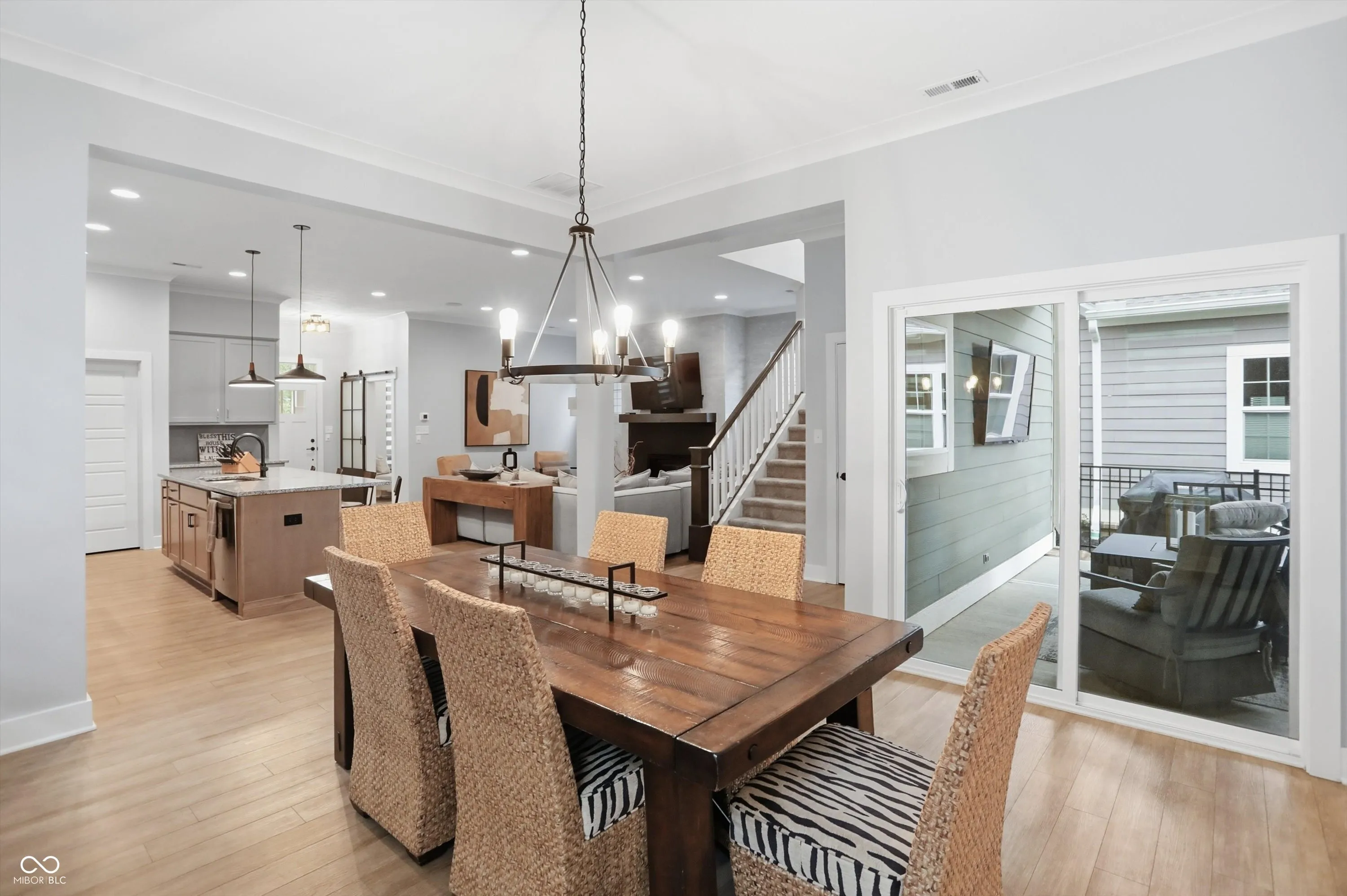 Carmel, Indiana 46280, United States, 3 Bedrooms Bedrooms, ,3 BathroomsBathrooms,Residential,Active,222066