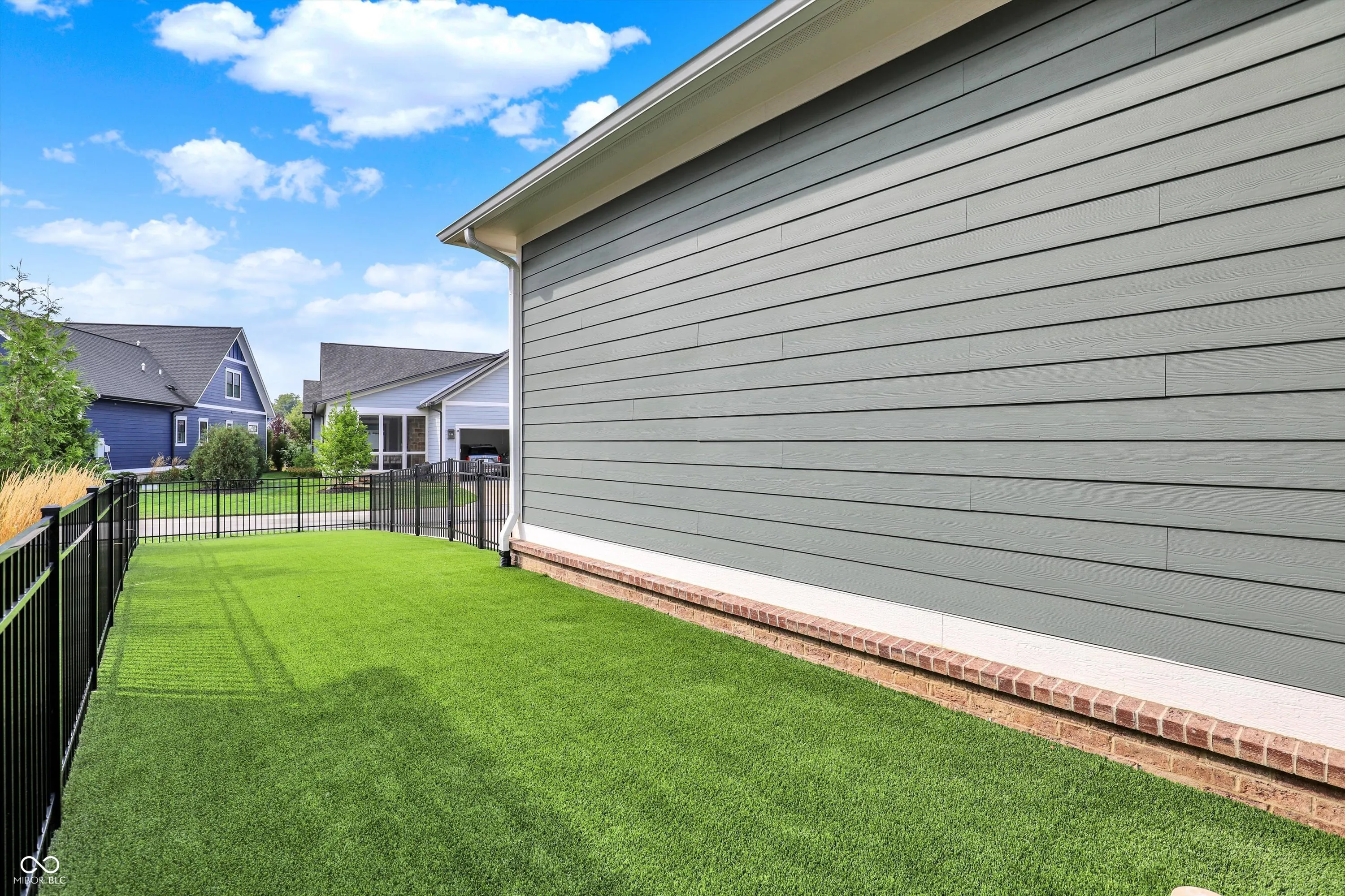 Carmel, Indiana 46280, United States, 3 Bedrooms Bedrooms, ,3 BathroomsBathrooms,Residential,Active,222066