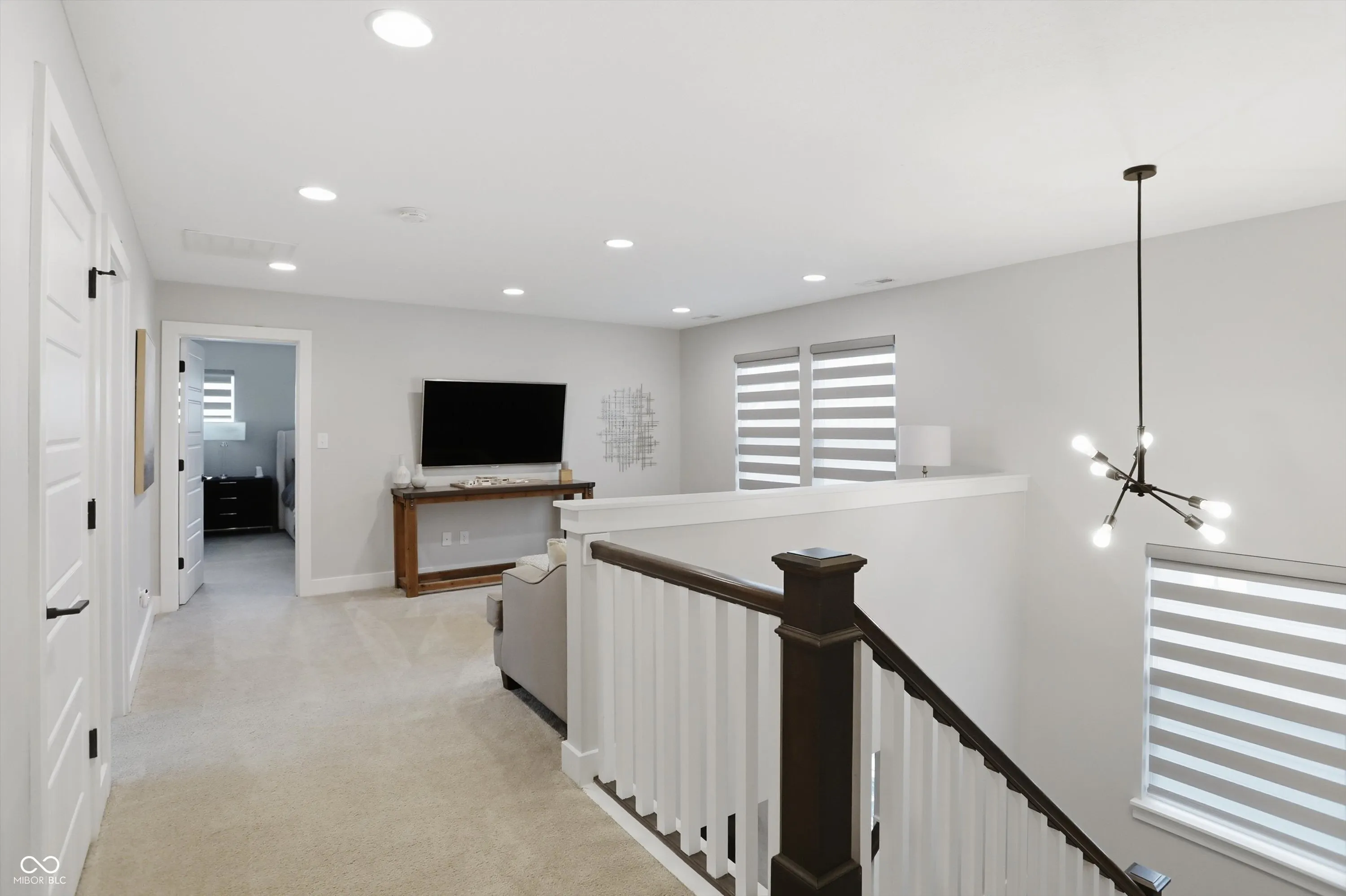 Carmel, Indiana 46280, United States, 3 Bedrooms Bedrooms, ,3 BathroomsBathrooms,Residential,Active,222066