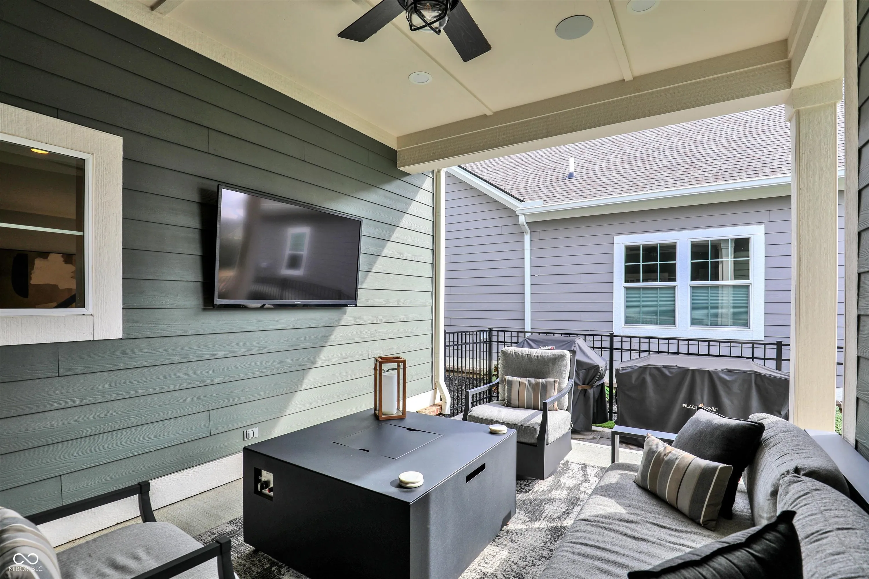 Carmel, Indiana 46280, United States, 3 Bedrooms Bedrooms, ,3 BathroomsBathrooms,Residential,Active,222066