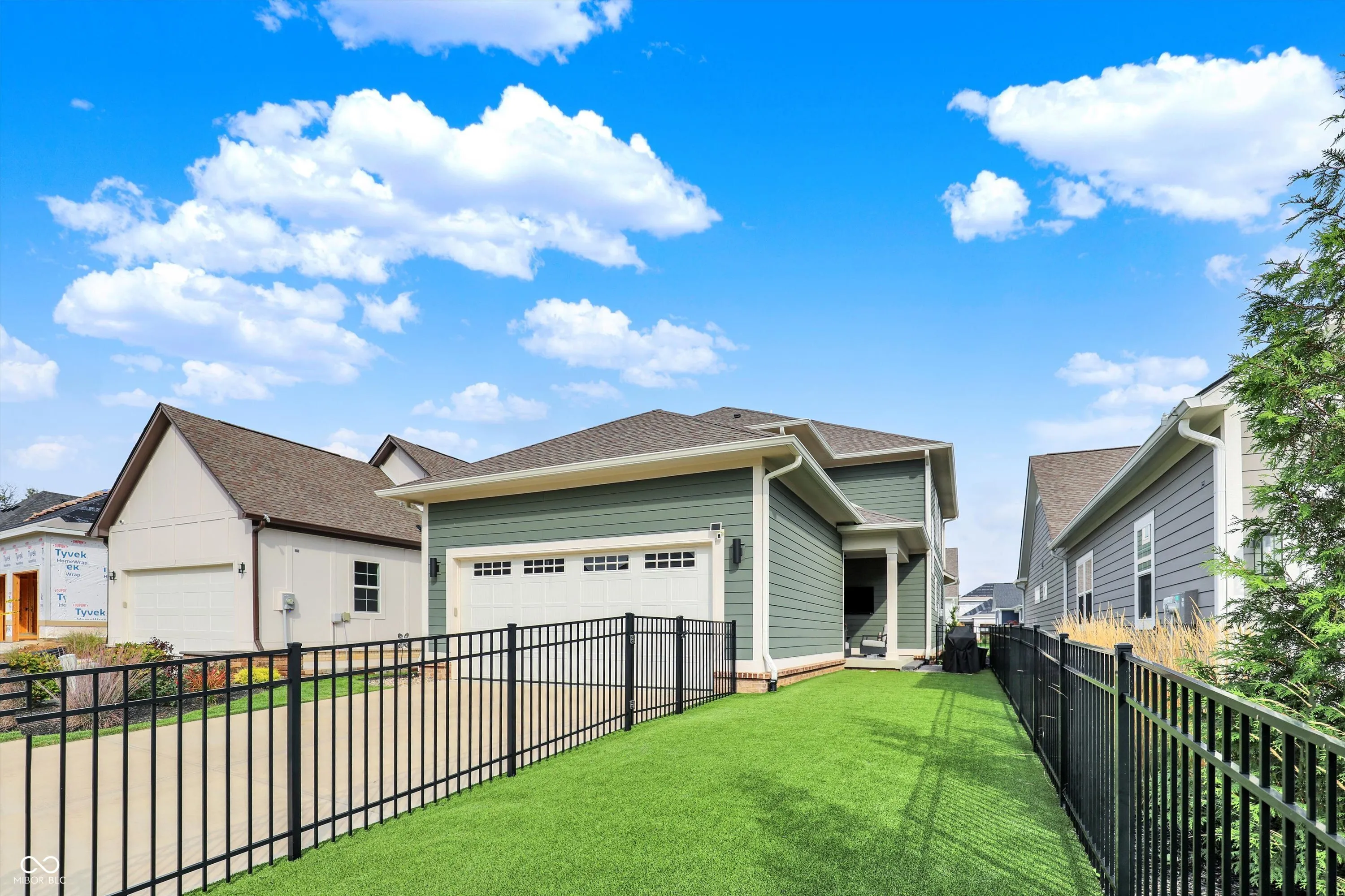 Carmel, Indiana 46280, United States, 3 Bedrooms Bedrooms, ,3 BathroomsBathrooms,Residential,Active,222066