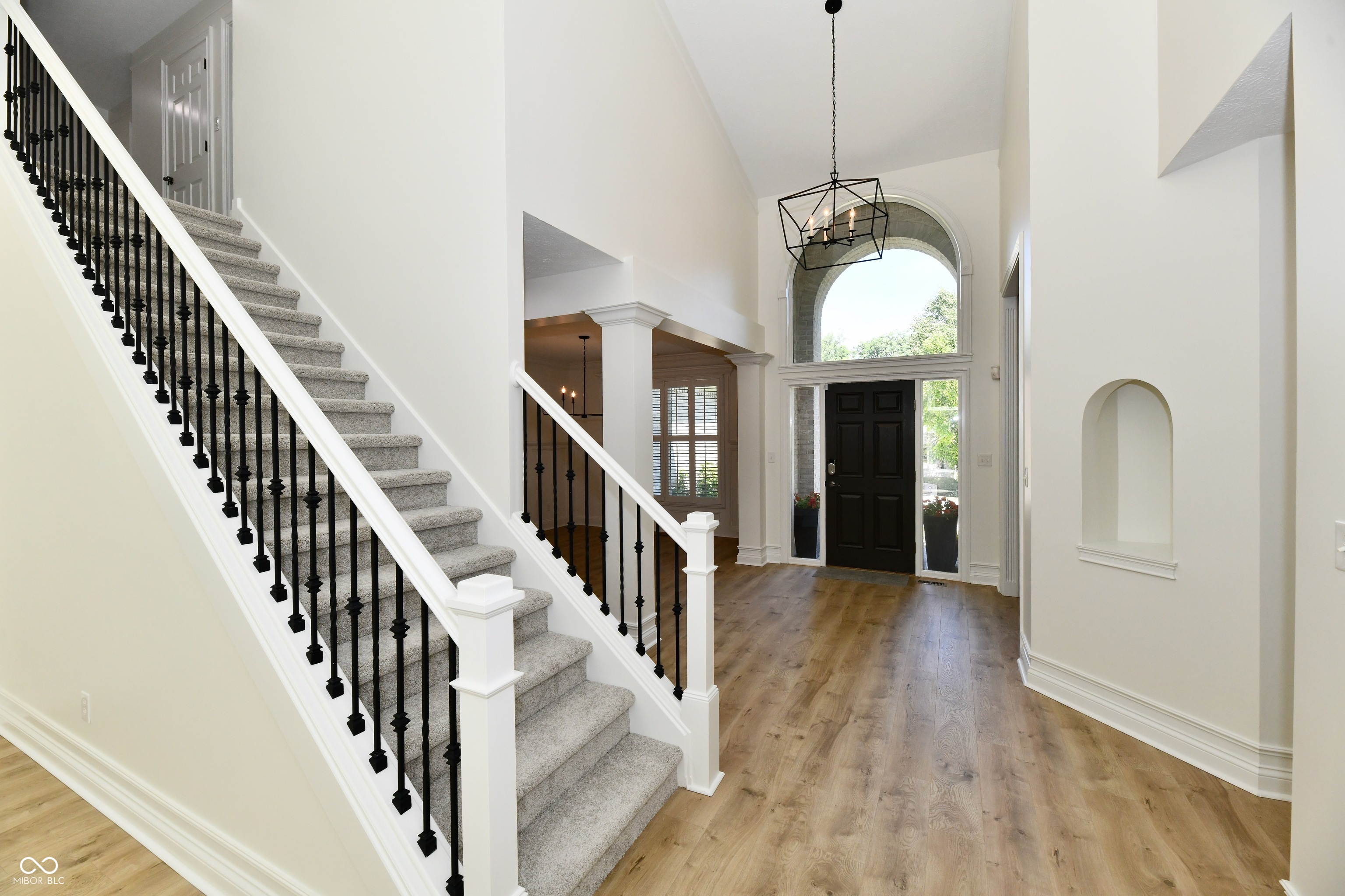 13617 Creekridge Lane