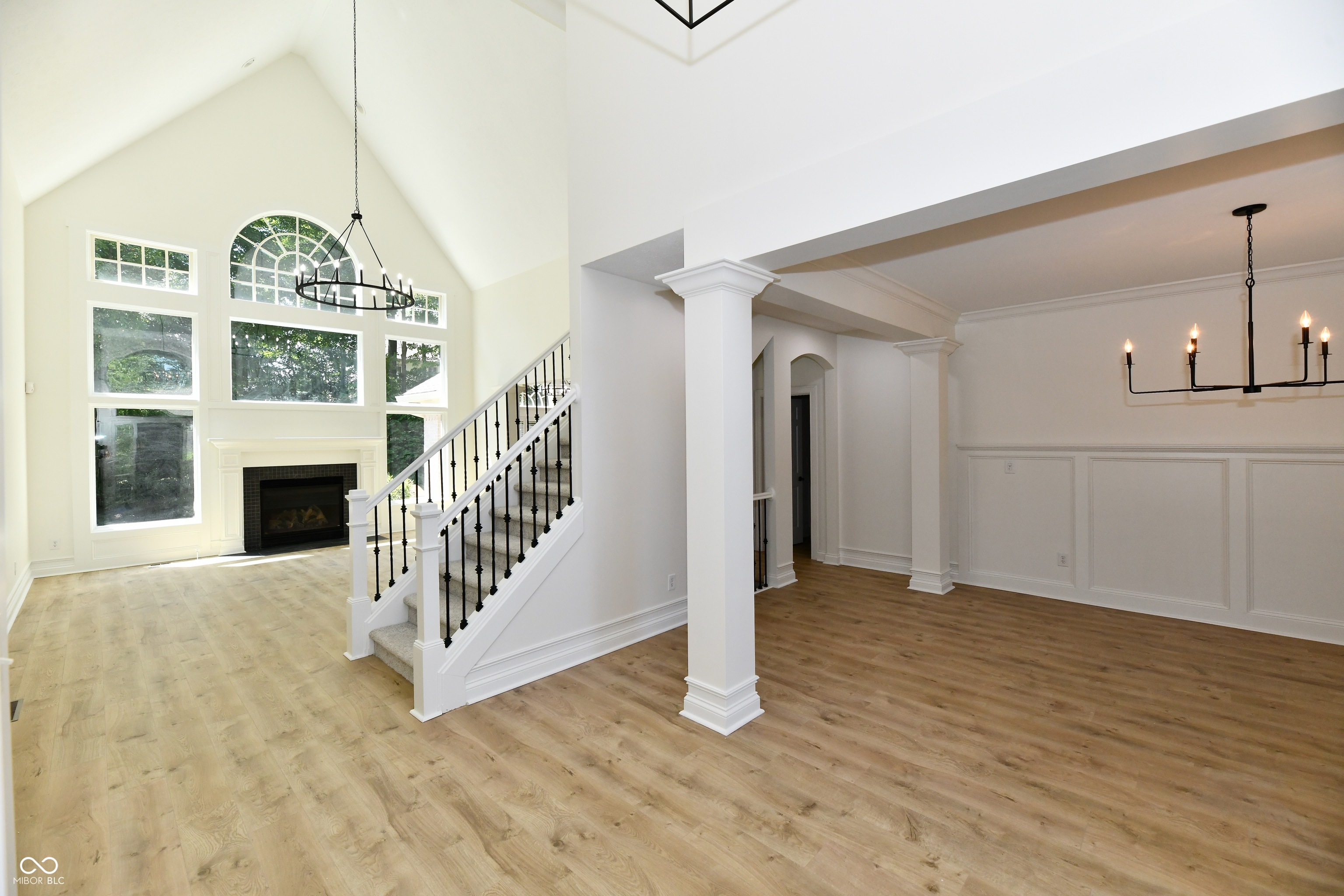 13617 Creekridge Lane