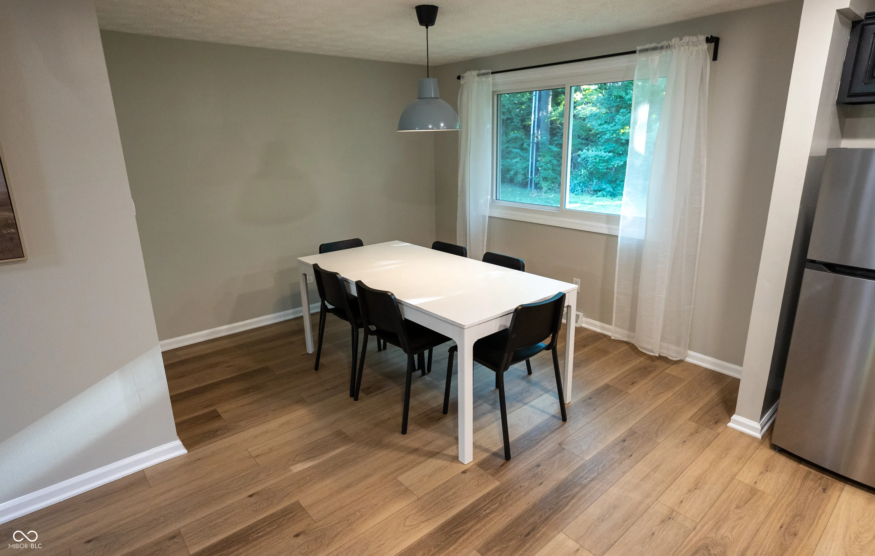 Westfield, Indiana 46074, United States, 3 Bedrooms Bedrooms, ,2 BathroomsBathrooms,Residential,Pending,139885