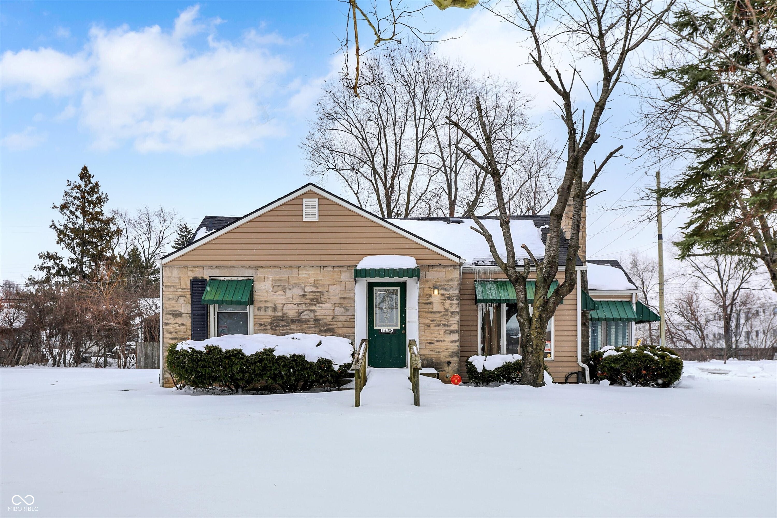 1101 N Shadeland Avenue