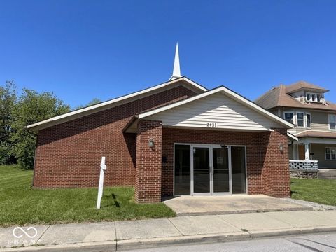 Photo of 2431 Central Avenue, Indianapolis, IN 46205 (MLS # 22099569)
