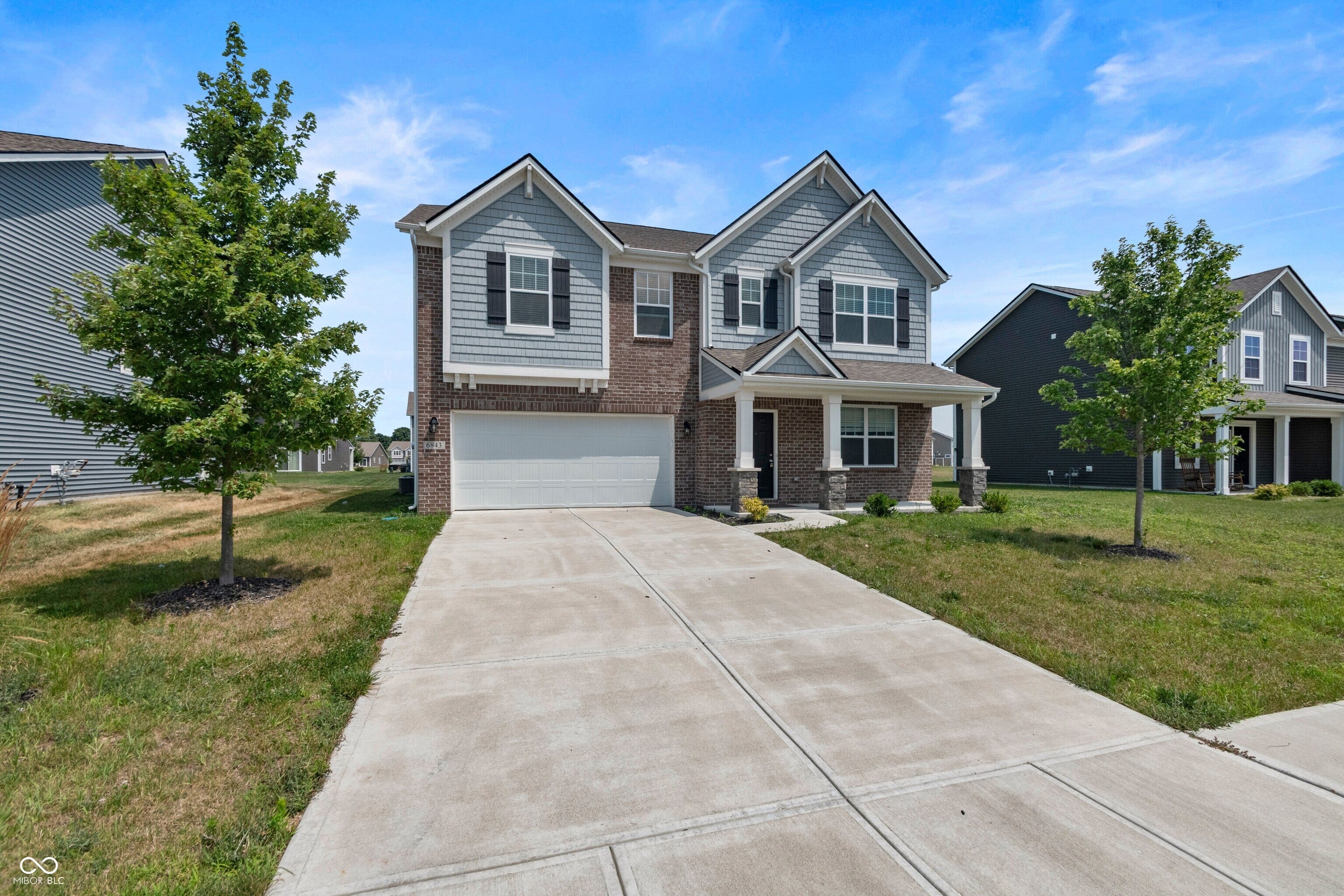 6843 Arrowhead Drive