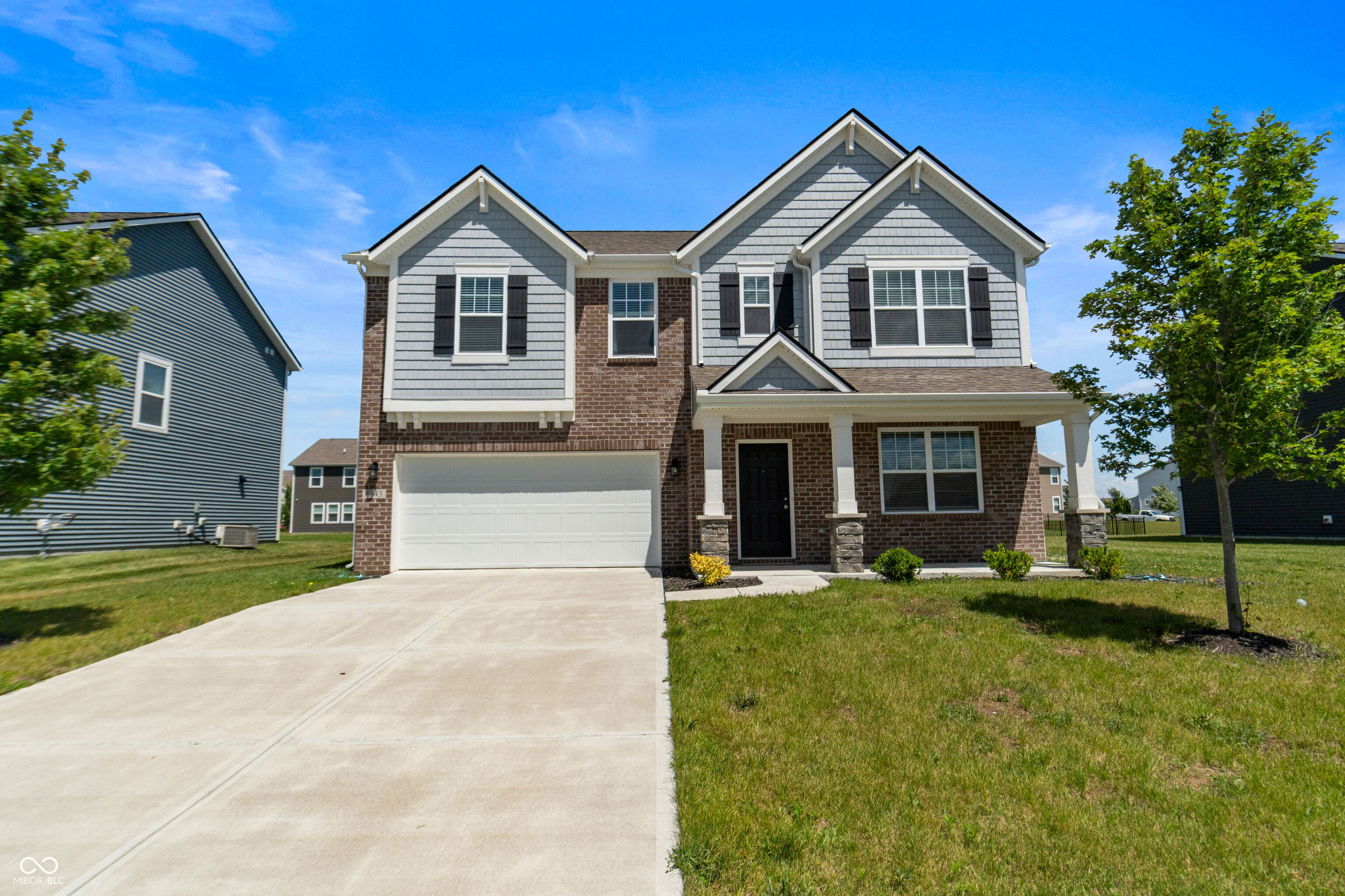 6843 Arrowhead Drive