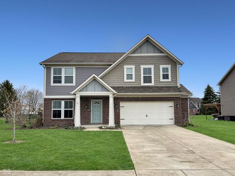 Photo of 2501 Autumn Road, Indianapolis, IN 46229 (MLS # 22092852)