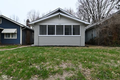 Photo of 3928 N Kenwood Avenue, Indianapolis, IN 46208 (MLS # 22089541)
