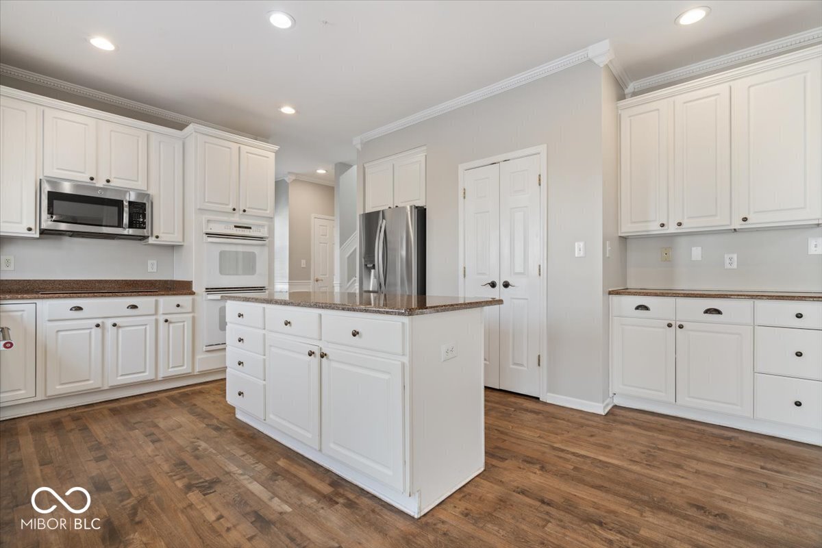 5748 Marsh Glen Court