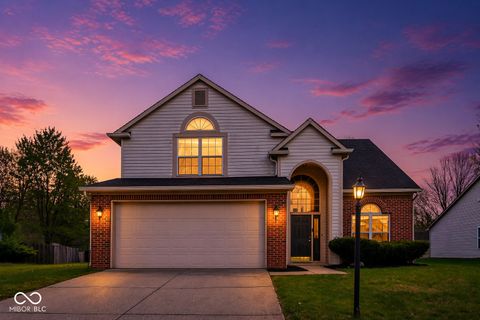 Photo of 11849 Halle Drive, Indianapolis, IN 46229 (MLS # 22095051)
