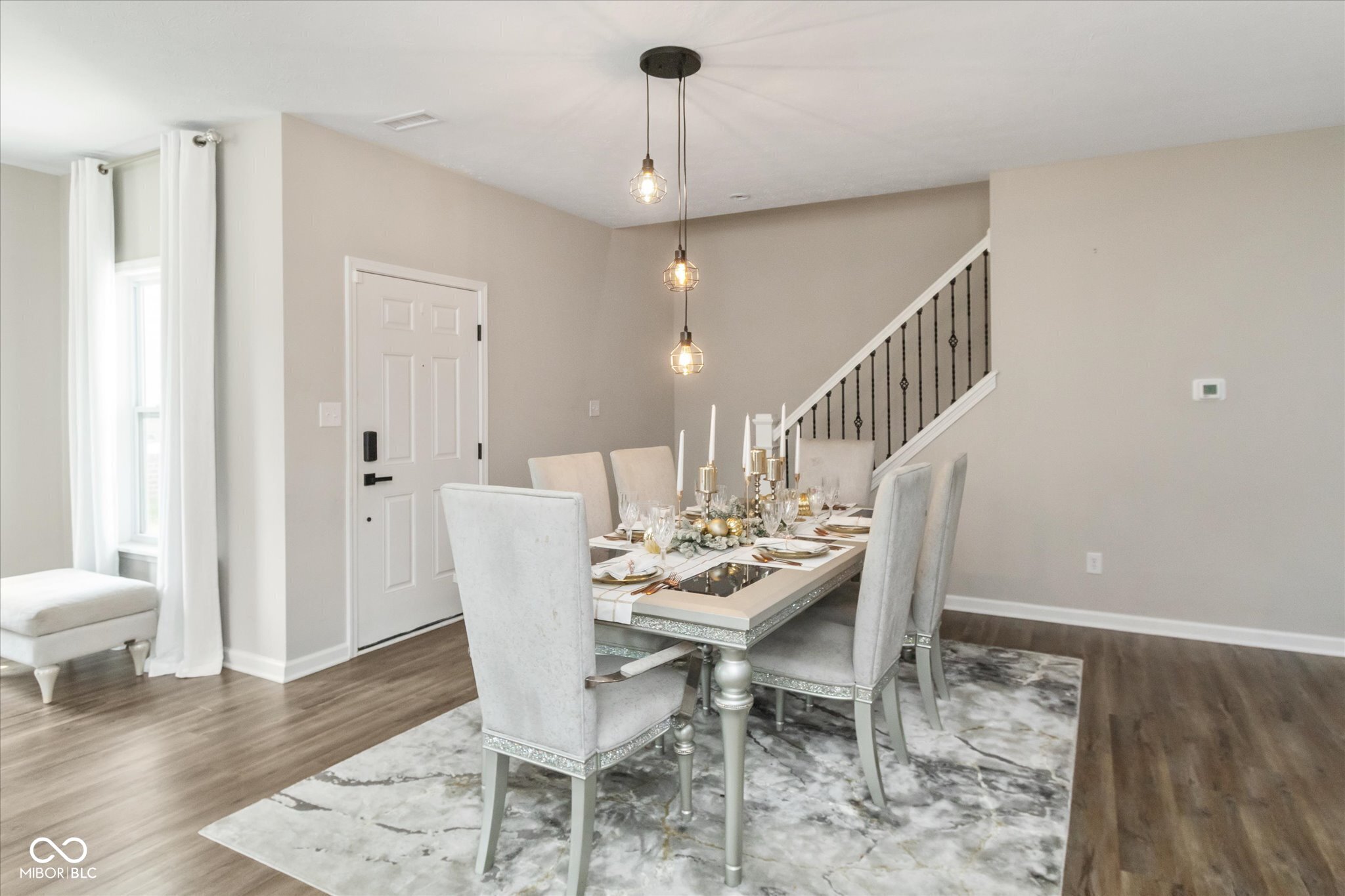 7228 Lockford Walk N