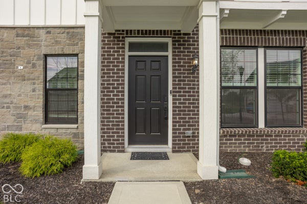 3246 HAFLINGER DR, ZIONSVILLE, IN 46077 - Image 502e3e4e611d7523b6080f553f9e6f7a/1612397136
