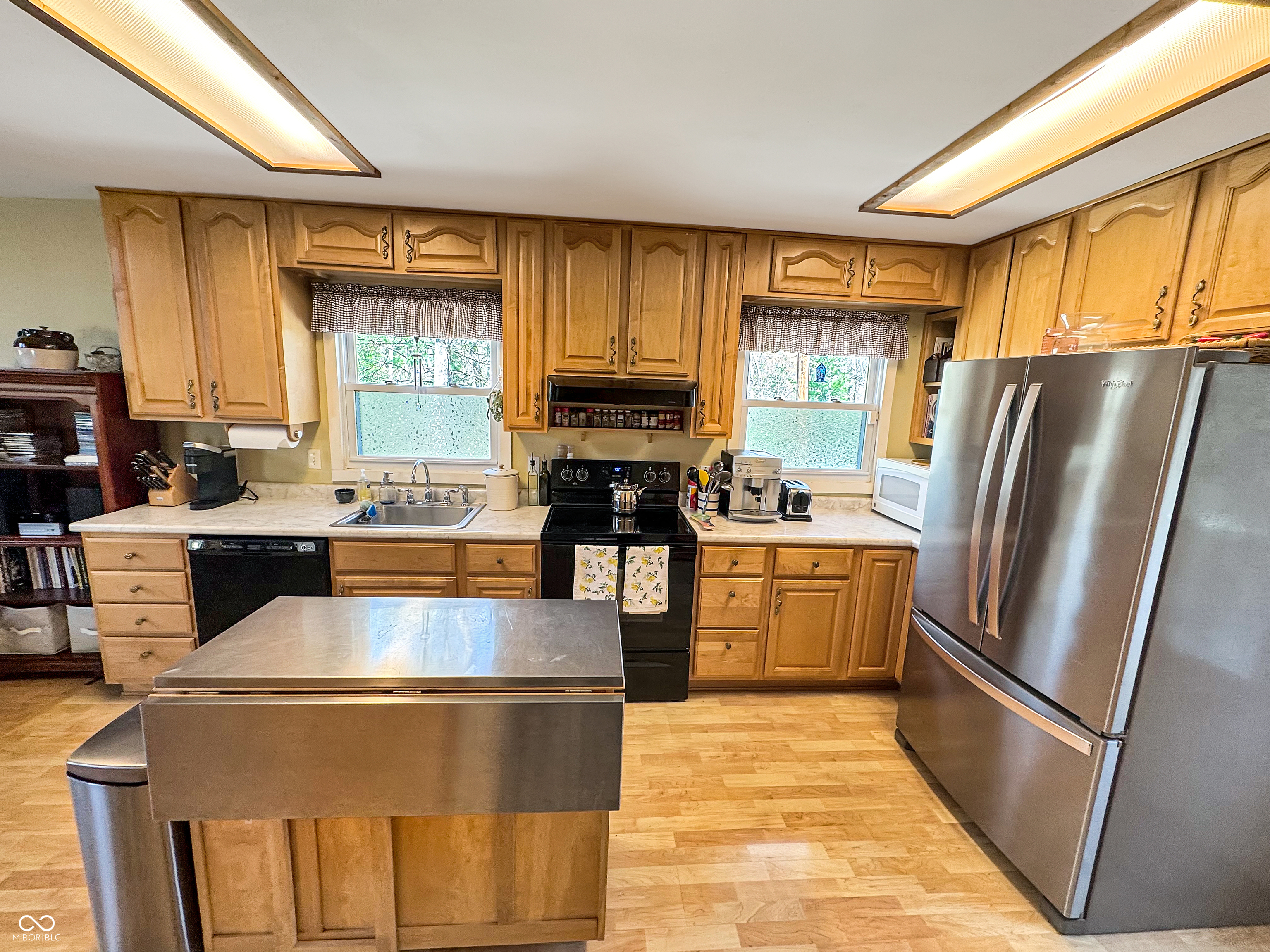 737 Creamer Drive