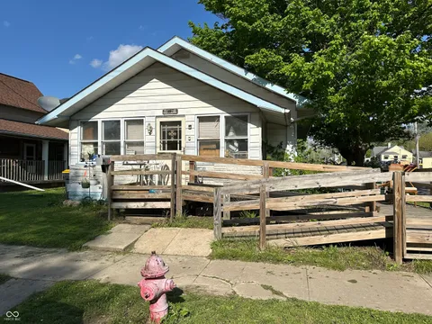 1830 Jefferson Street, Anderson, IN 46016 - MLS#: 22038393