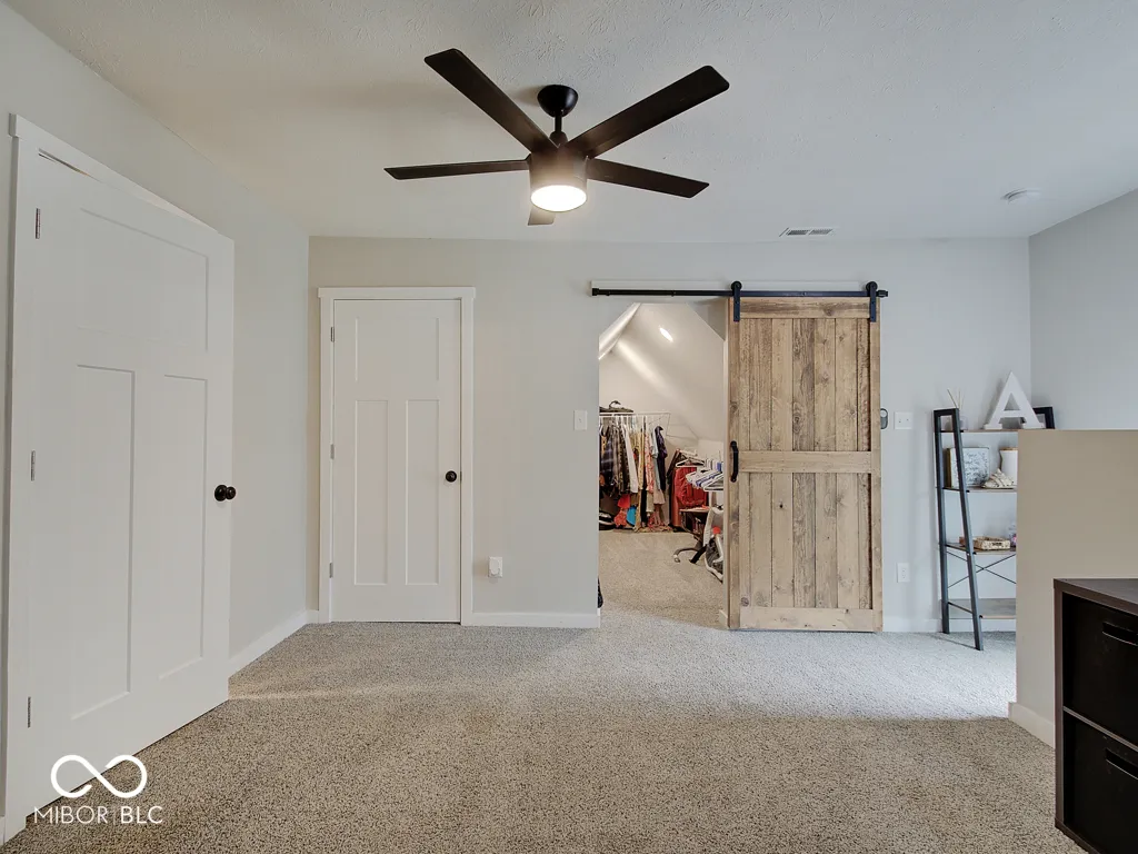 Trafalgar, Indiana 46181, United States, 3 Bedrooms Bedrooms, ,3 BathroomsBathrooms,Residential,Active,101996