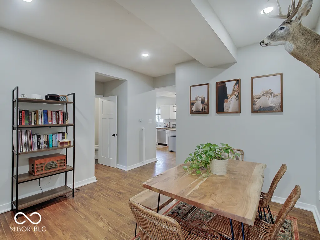 Trafalgar, Indiana 46181, United States, 3 Bedrooms Bedrooms, ,3 BathroomsBathrooms,Residential,Active,101996