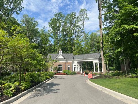 10382 Holliday Farms Blvd Zionsville IN 46077