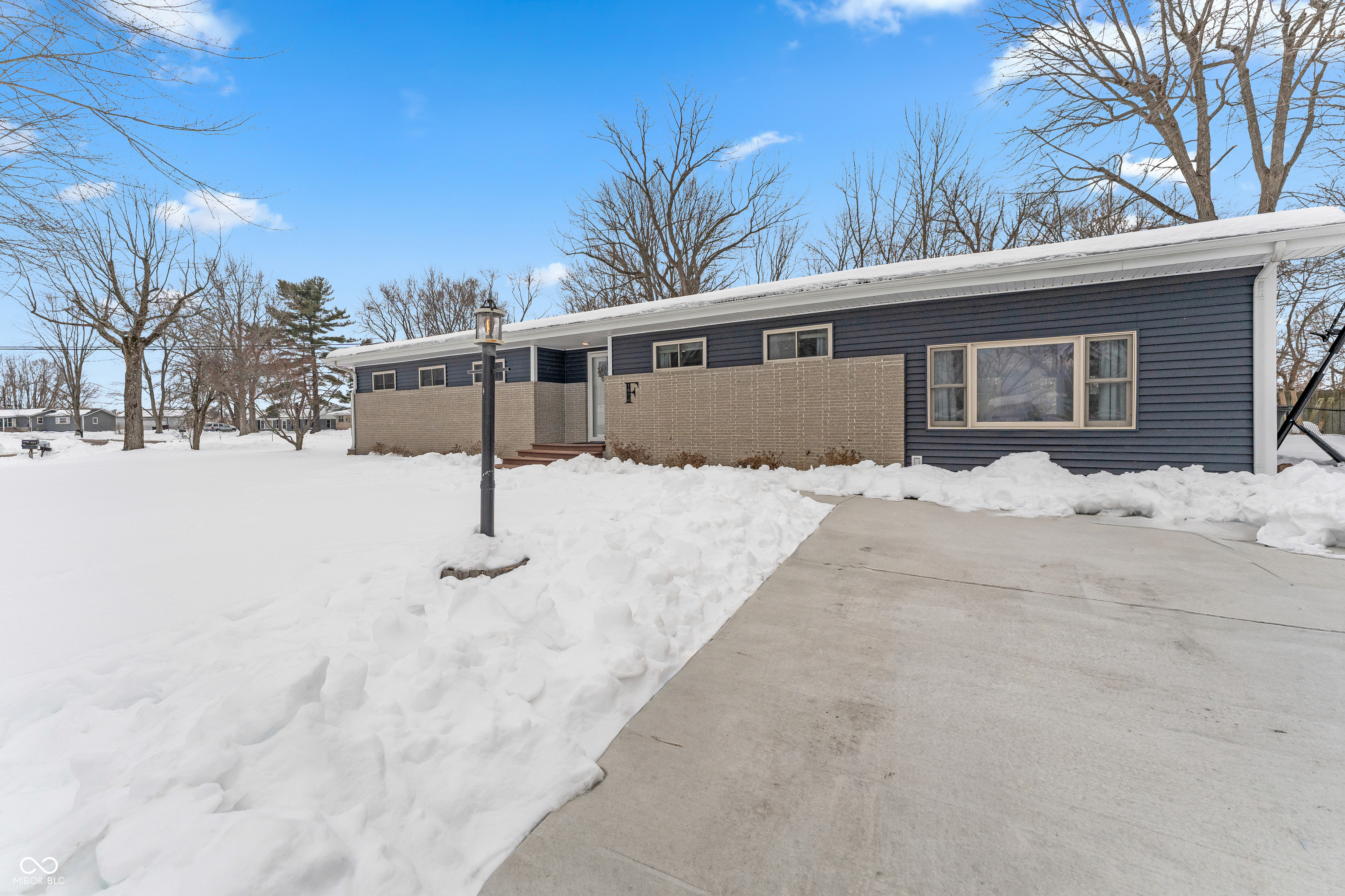 1874 W Northgate Drive