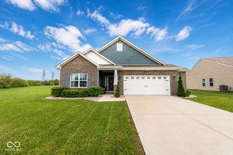 Photo of 4624 Ozark Lane, Indianapolis, IN 46239 (MLS # 22098967)